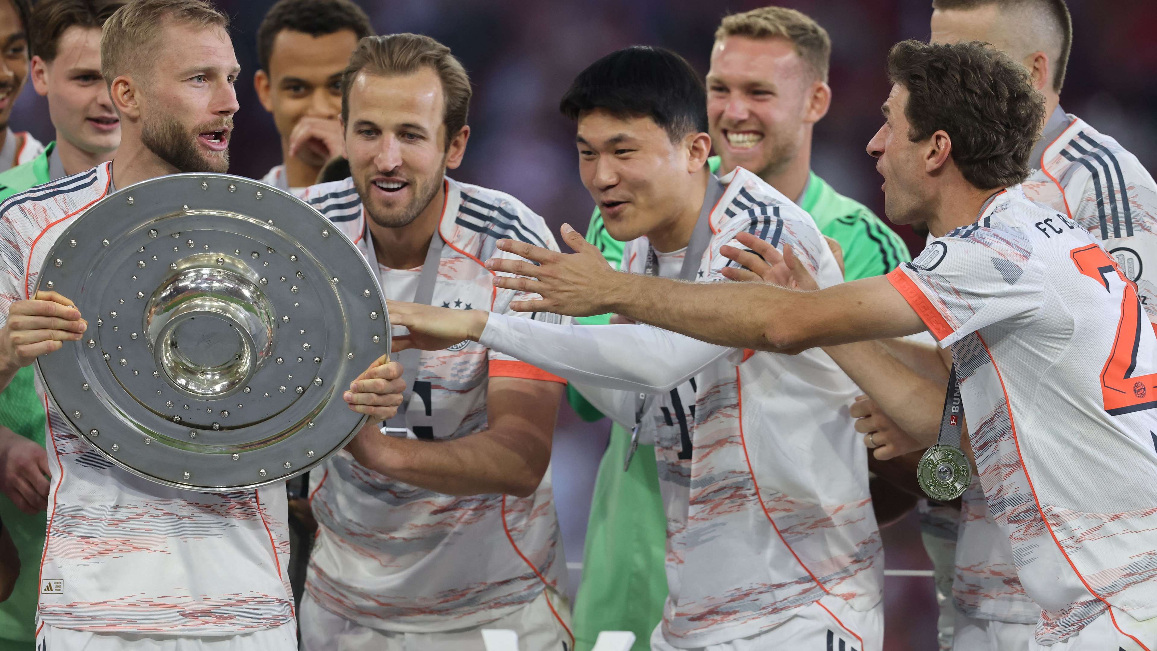 FBL-GER-BUNDESLIGA-BAYERN MUNICH-MOENCHENGLADBACH