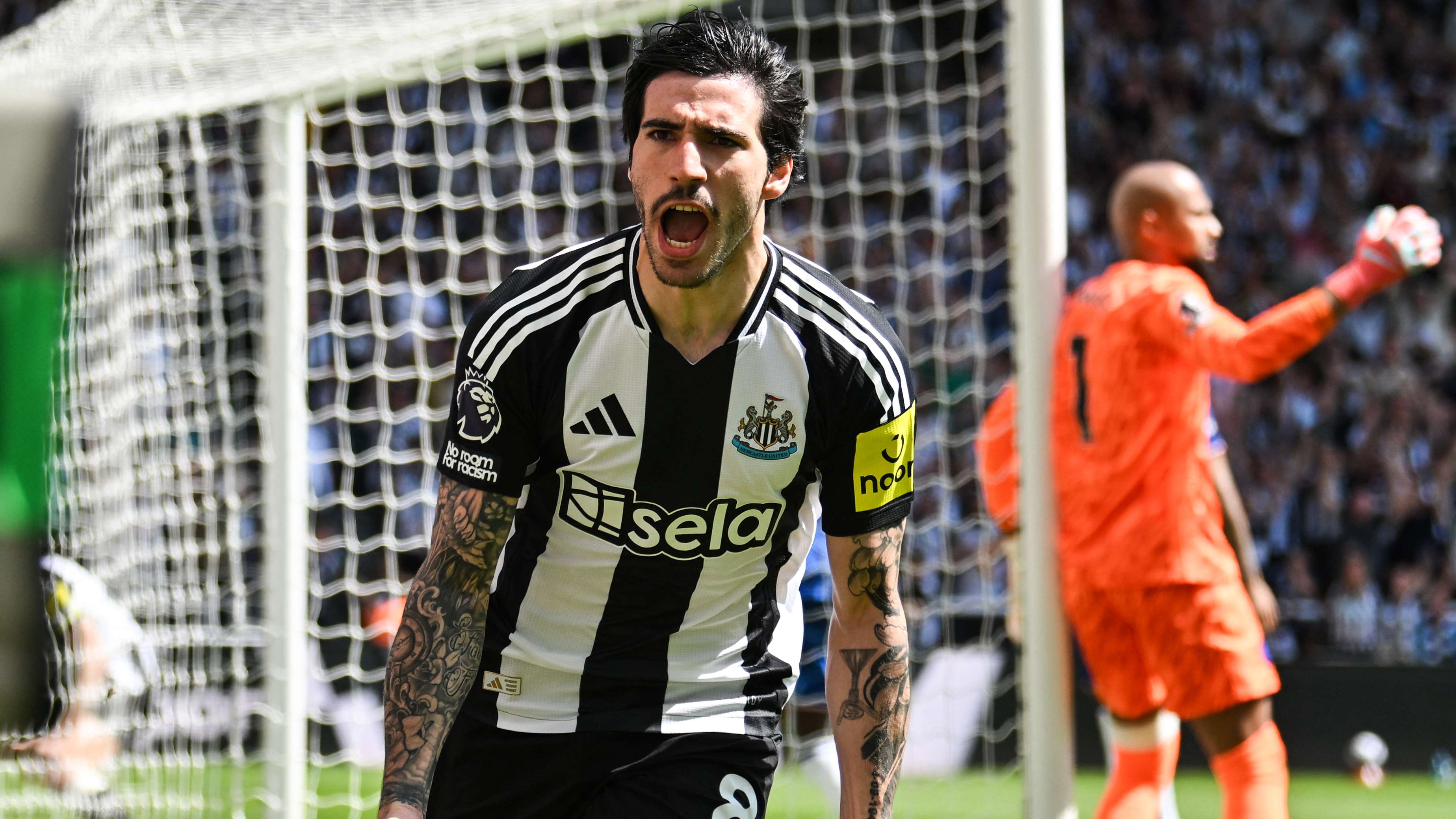 TOPSHOT-FBL-ENG-PR-NEWCASTLE-CHELSEA