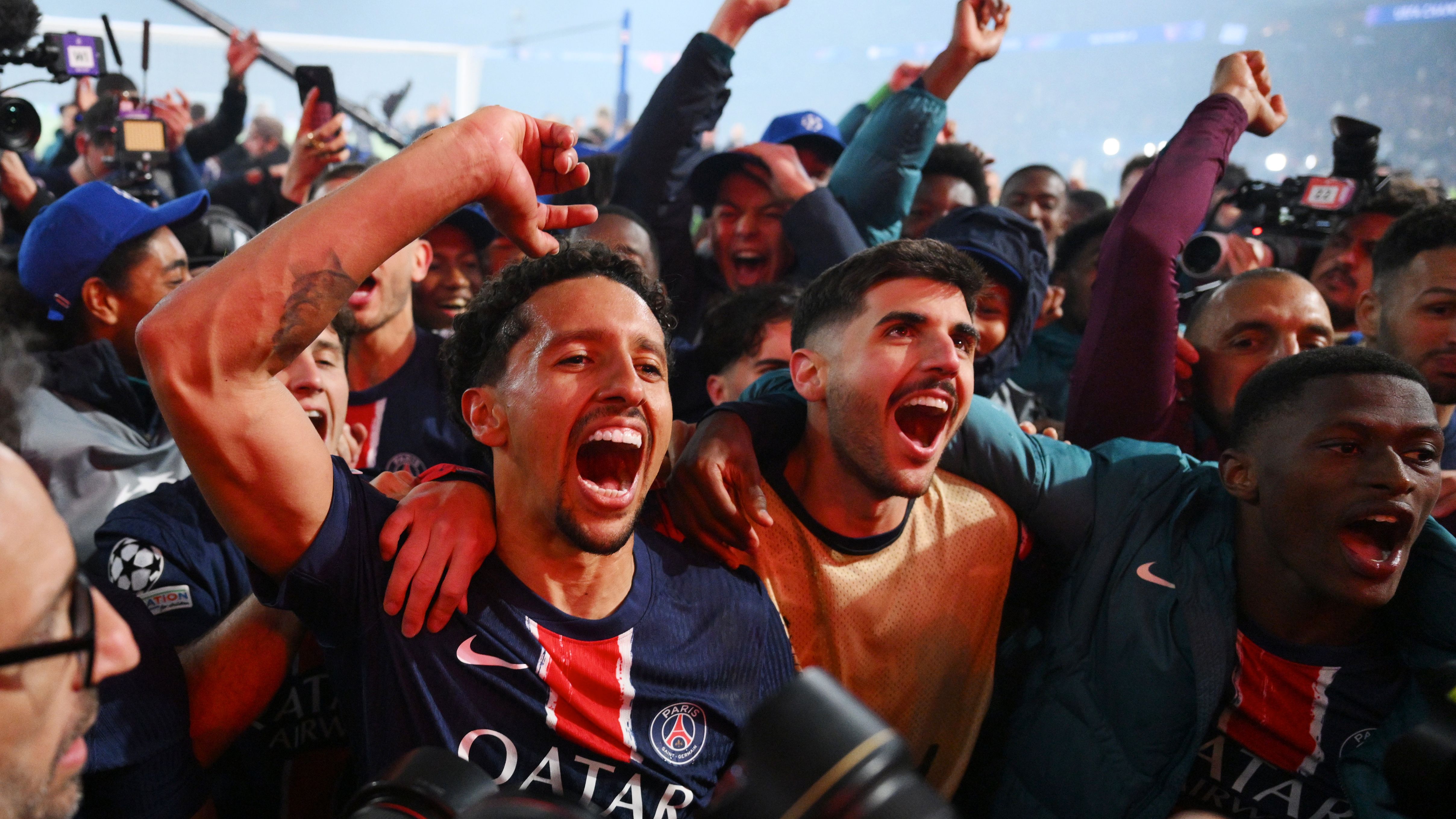 Paris Saint-Germain v Arsenal FC - UEFA Champions League 2024/25 Semi Final Second Leg