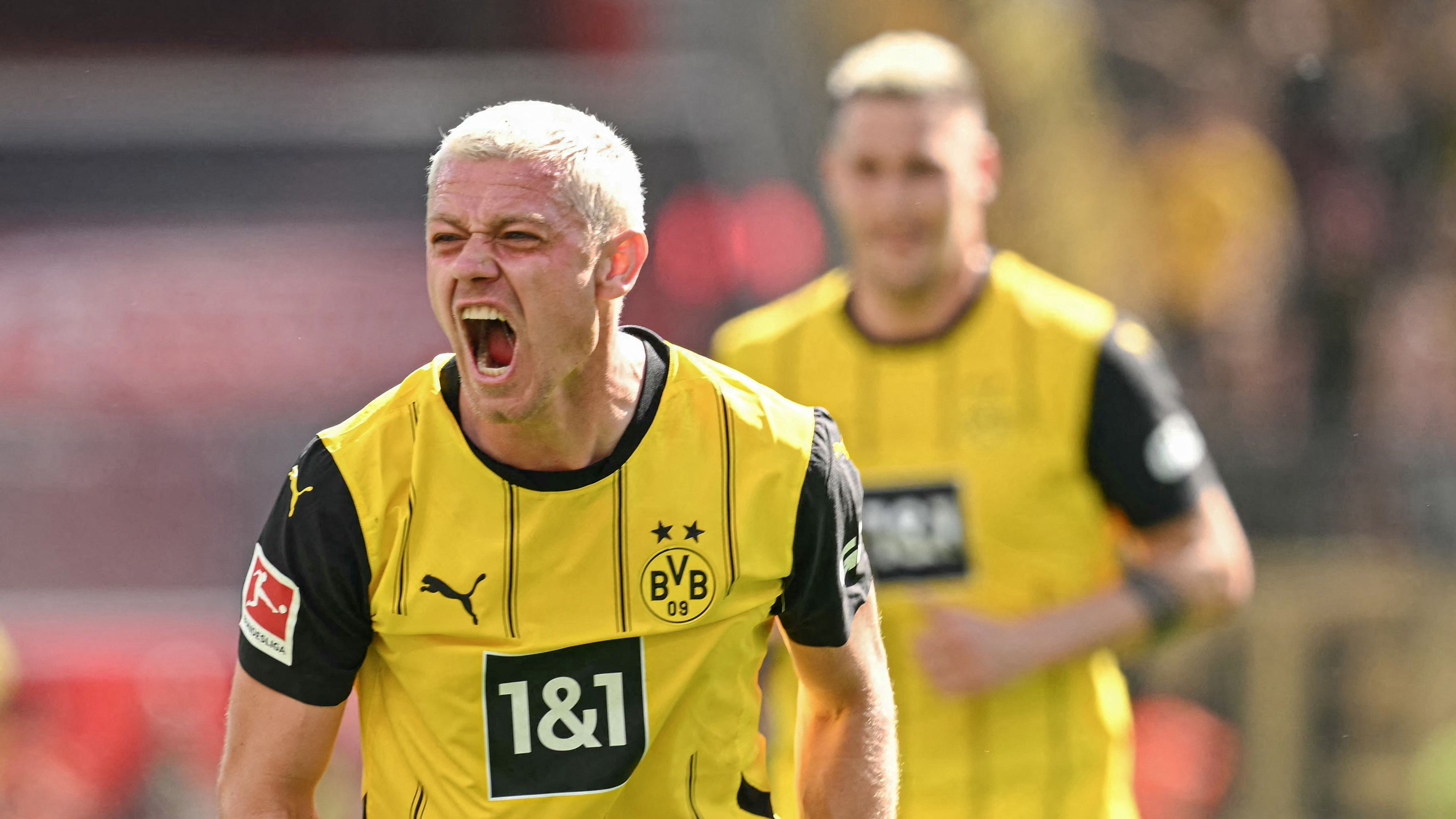 FBL-GER-BUNDESLIGA-LEVERKUSEN-DORTMUND