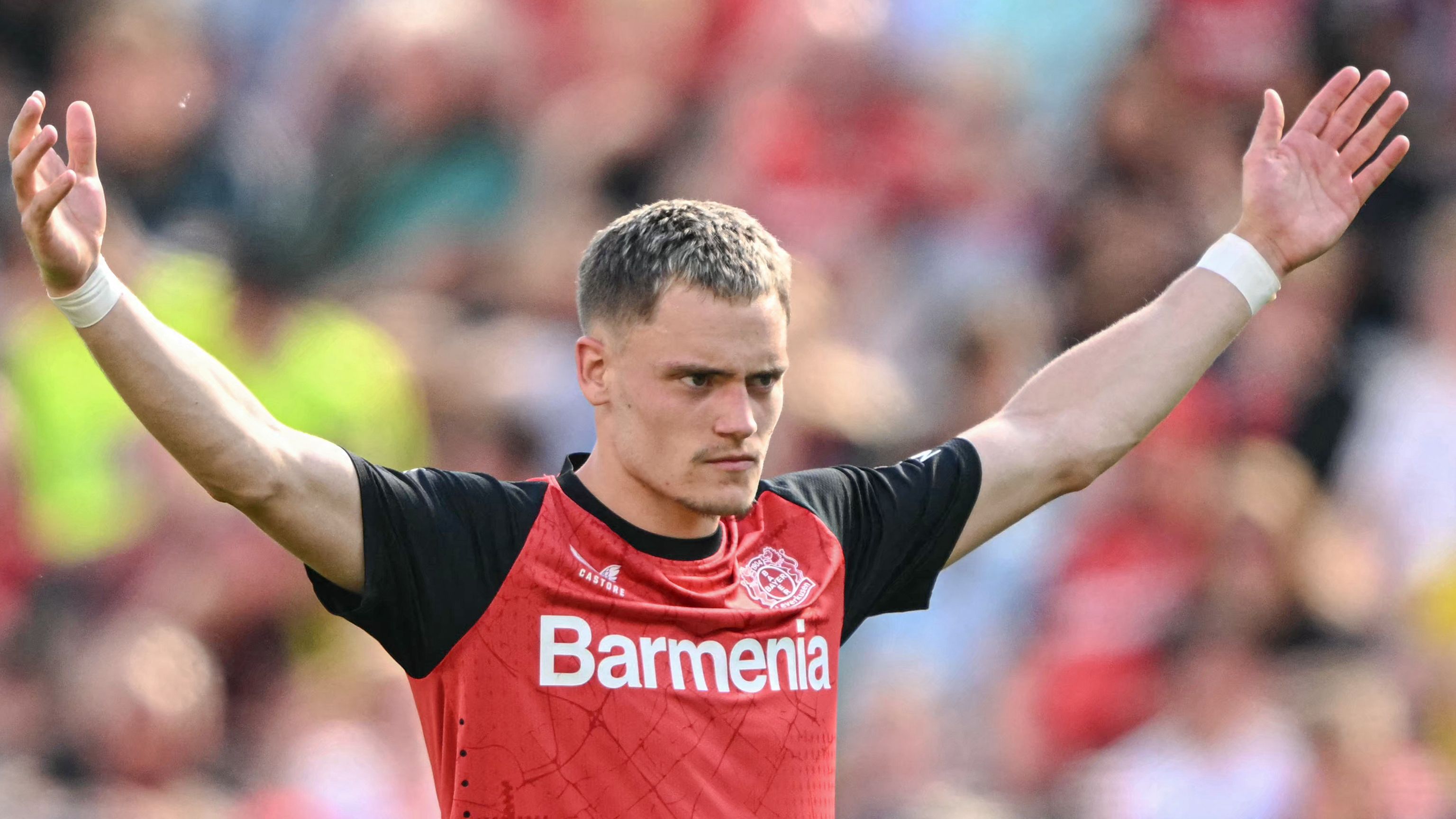 FBL-GER-BUNDESLIGA-LEVERKUSEN-DORTMUND