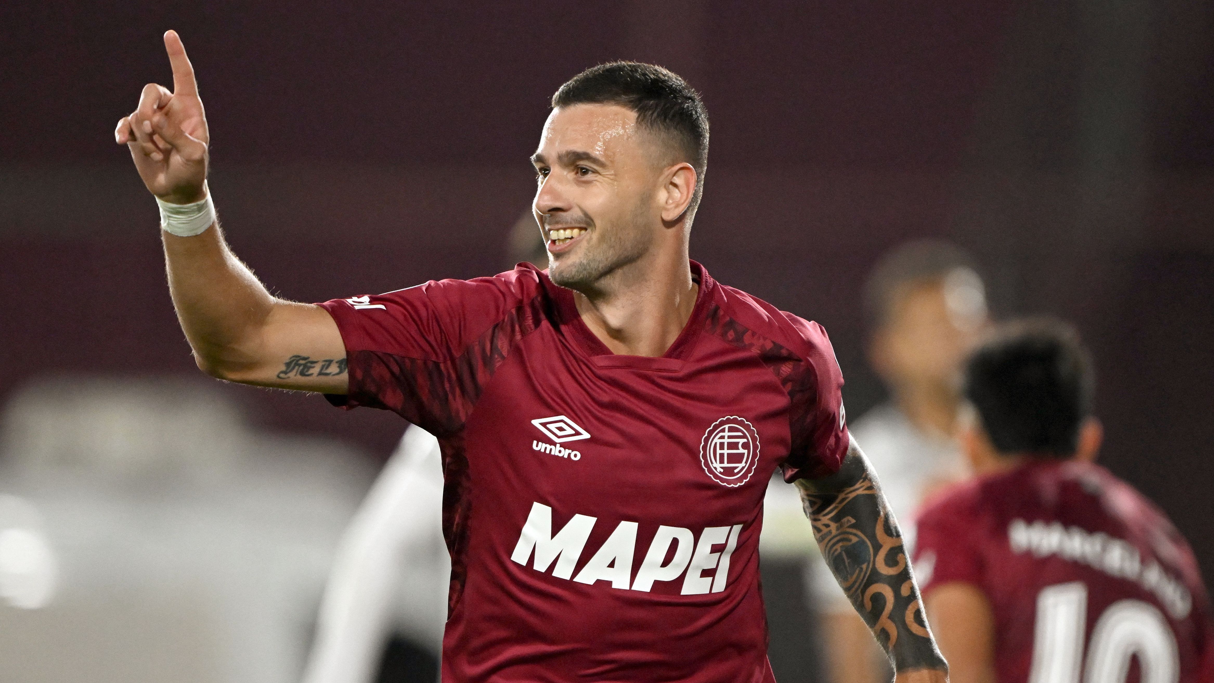 FBL-SUDAMERICANA-LANUS-VASCO