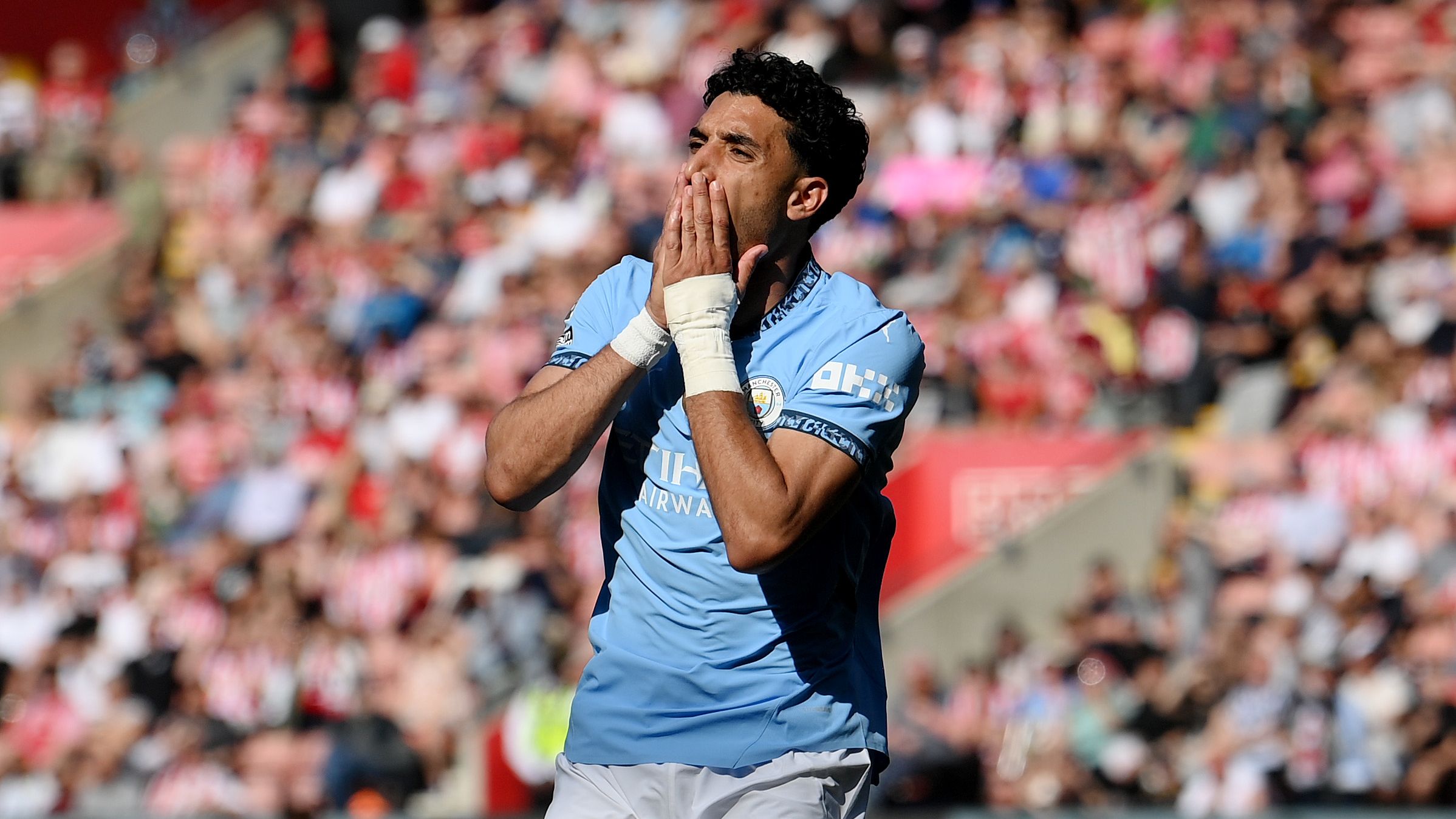 Southampton FC v Manchester City FC - Premier League