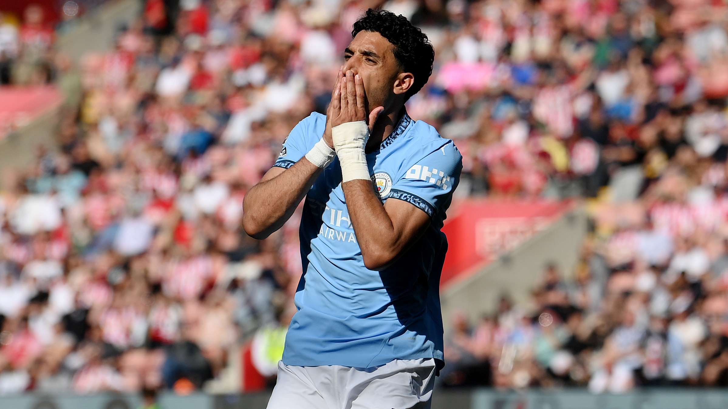 Southampton FC v Manchester City FC - Premier League