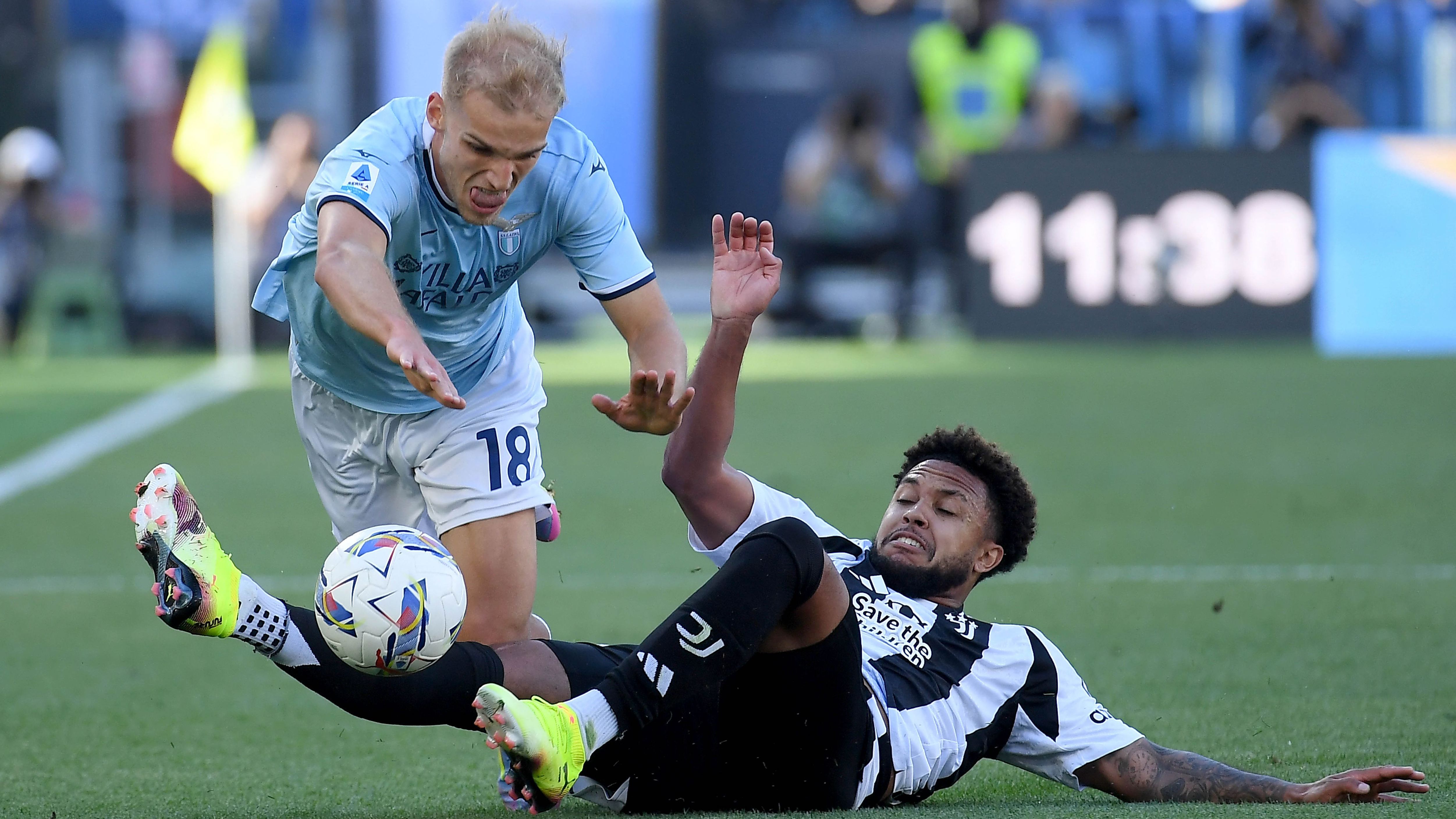 USMNT’s Weston McKennie delivers brilliant assist, but Pierre Kalulu's red card costs Juventus as Lazio snatches late equalizer | Goal.com UK