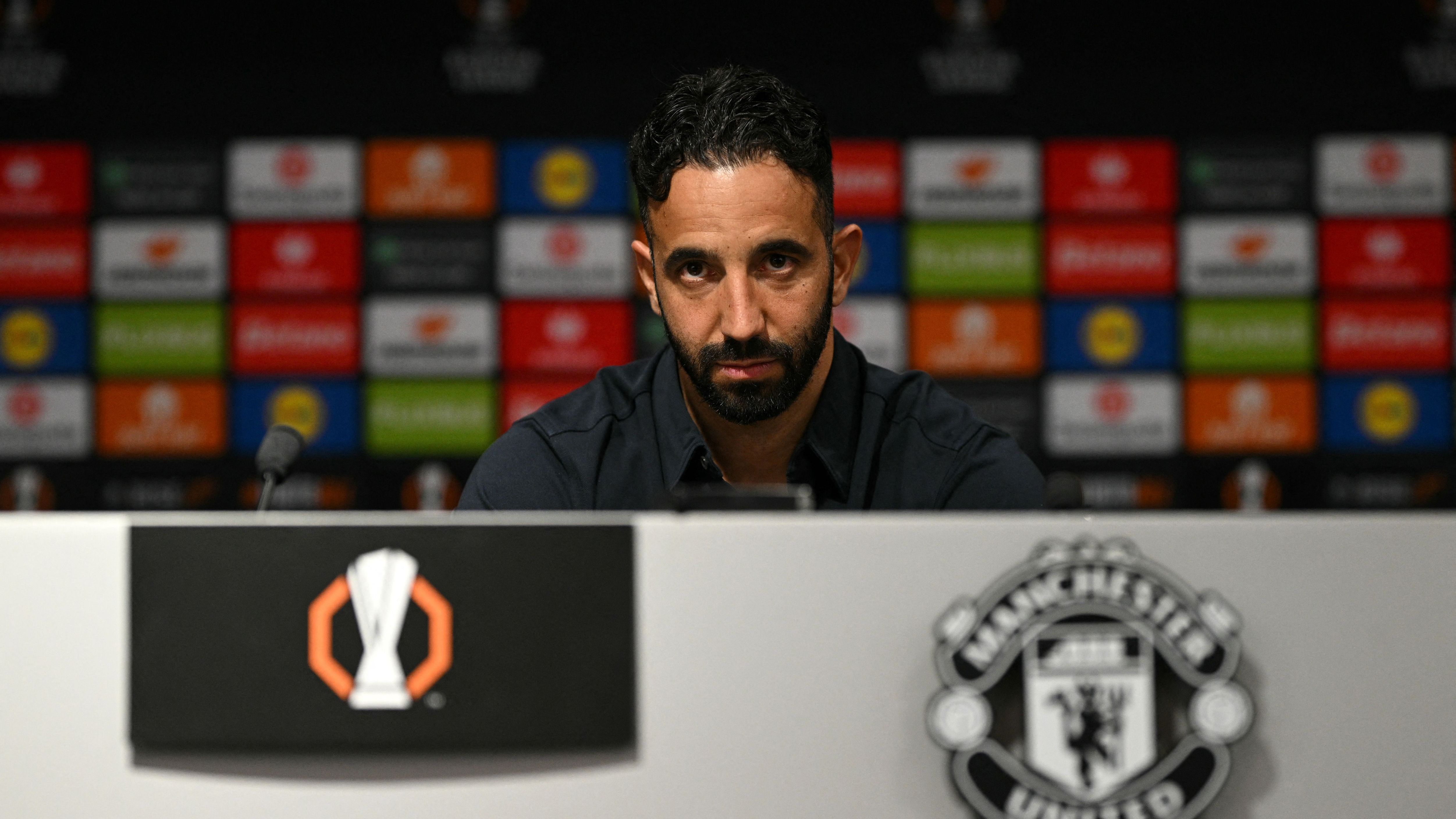 FBL-EUR-C3-MAN UTD-PRESSER