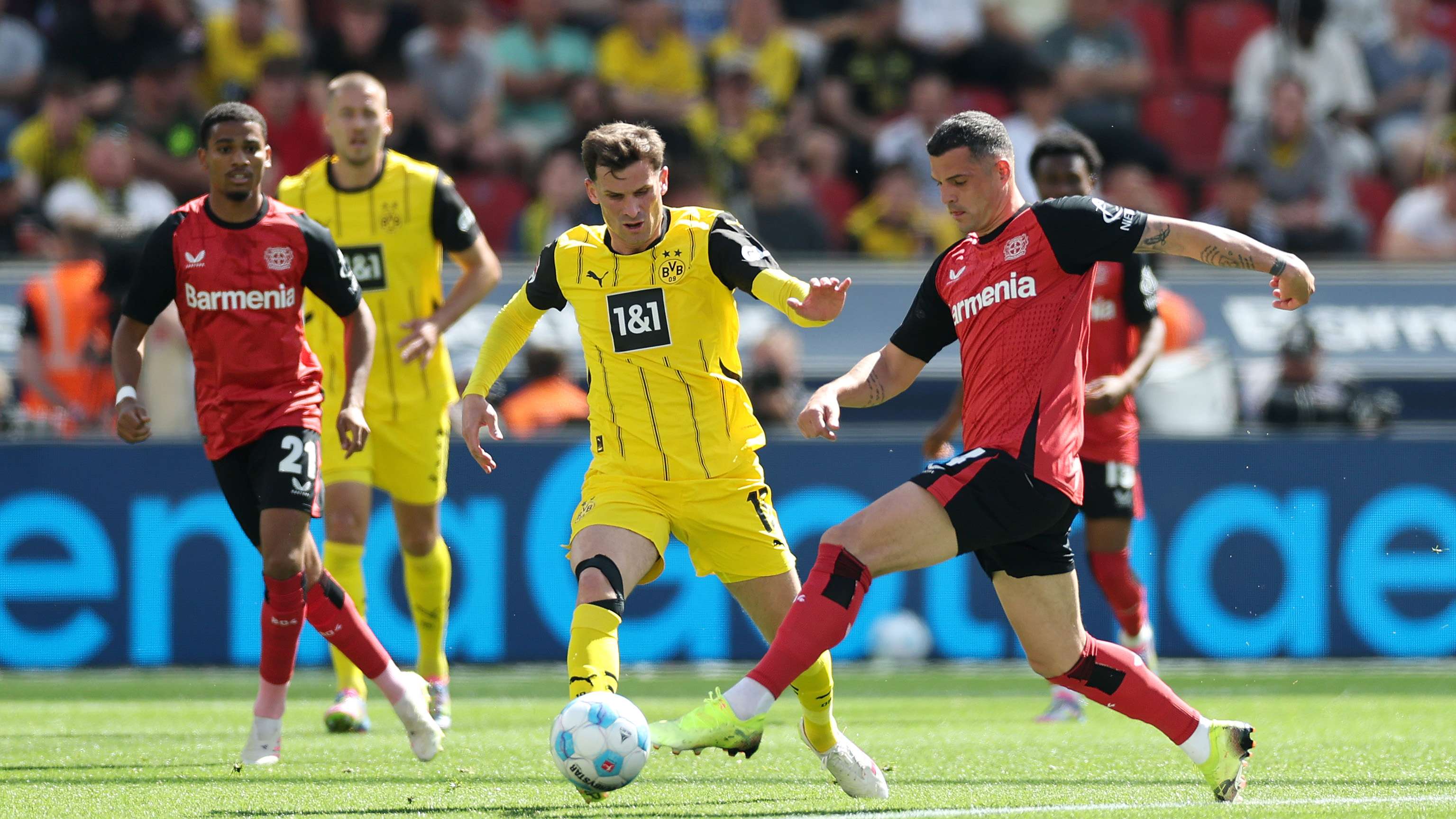 Bayer 04 Leverkusen v Borussia Dortmund - Bundesliga