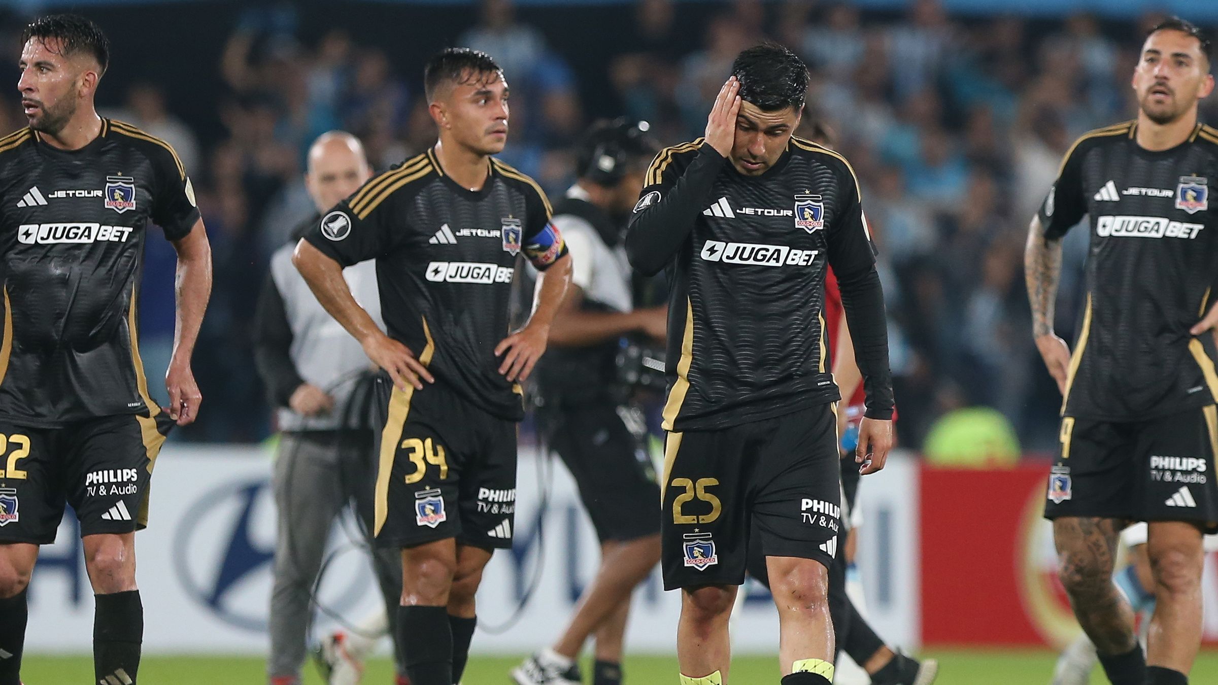 Racing Club v Colo Colo - Copa CONMEBOL Libertadores 2025