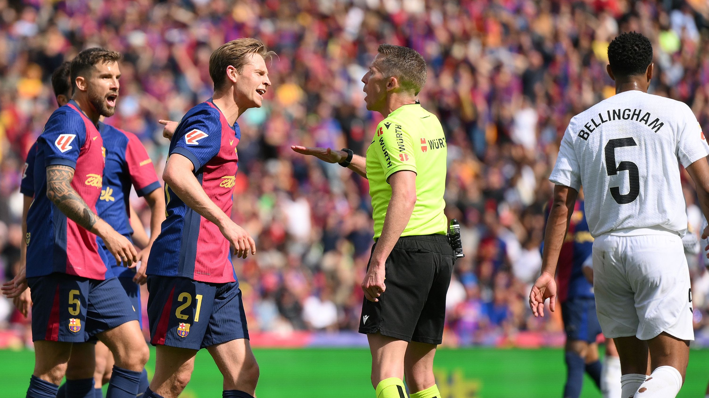 FC Barcelona v Real Madrid CF - La Liga EA Sports