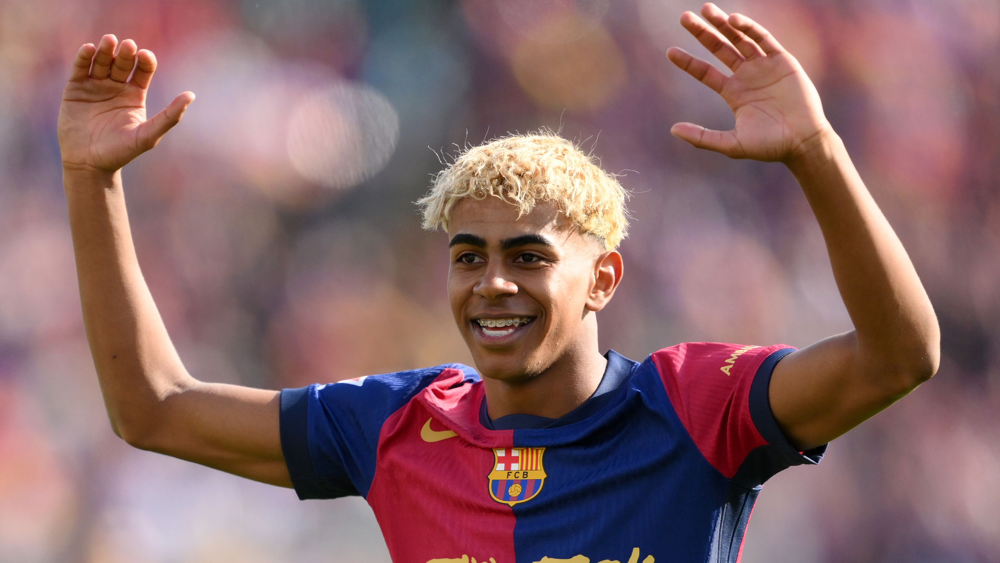 Barcelona legend backs defender to challenge Lamine Yamal to Ballon d'Or and reminds teenage sensation he has 'a long way to go' | Goal.com UK
