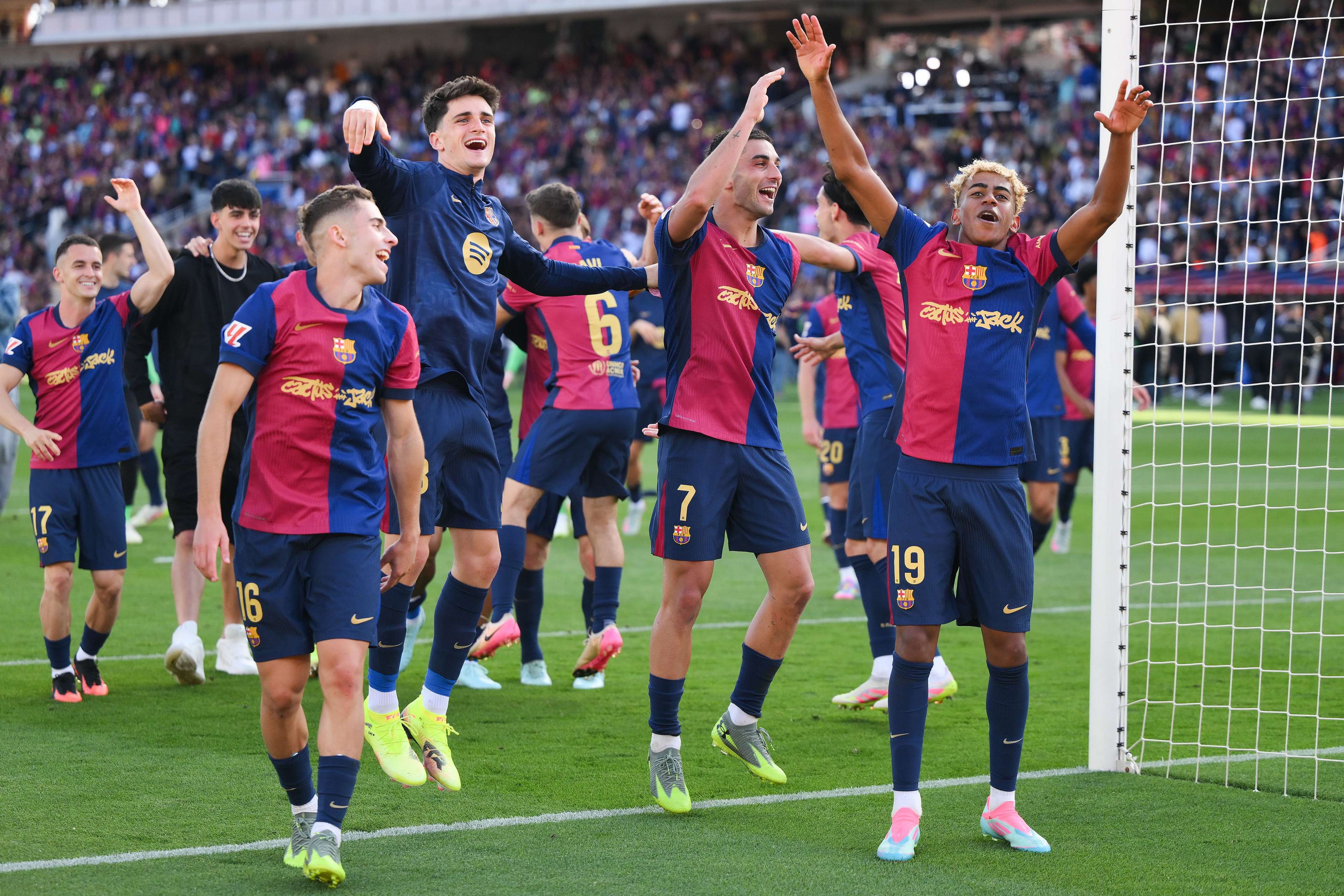 FC Barcelona v Real Madrid CF - La Liga EA Sports