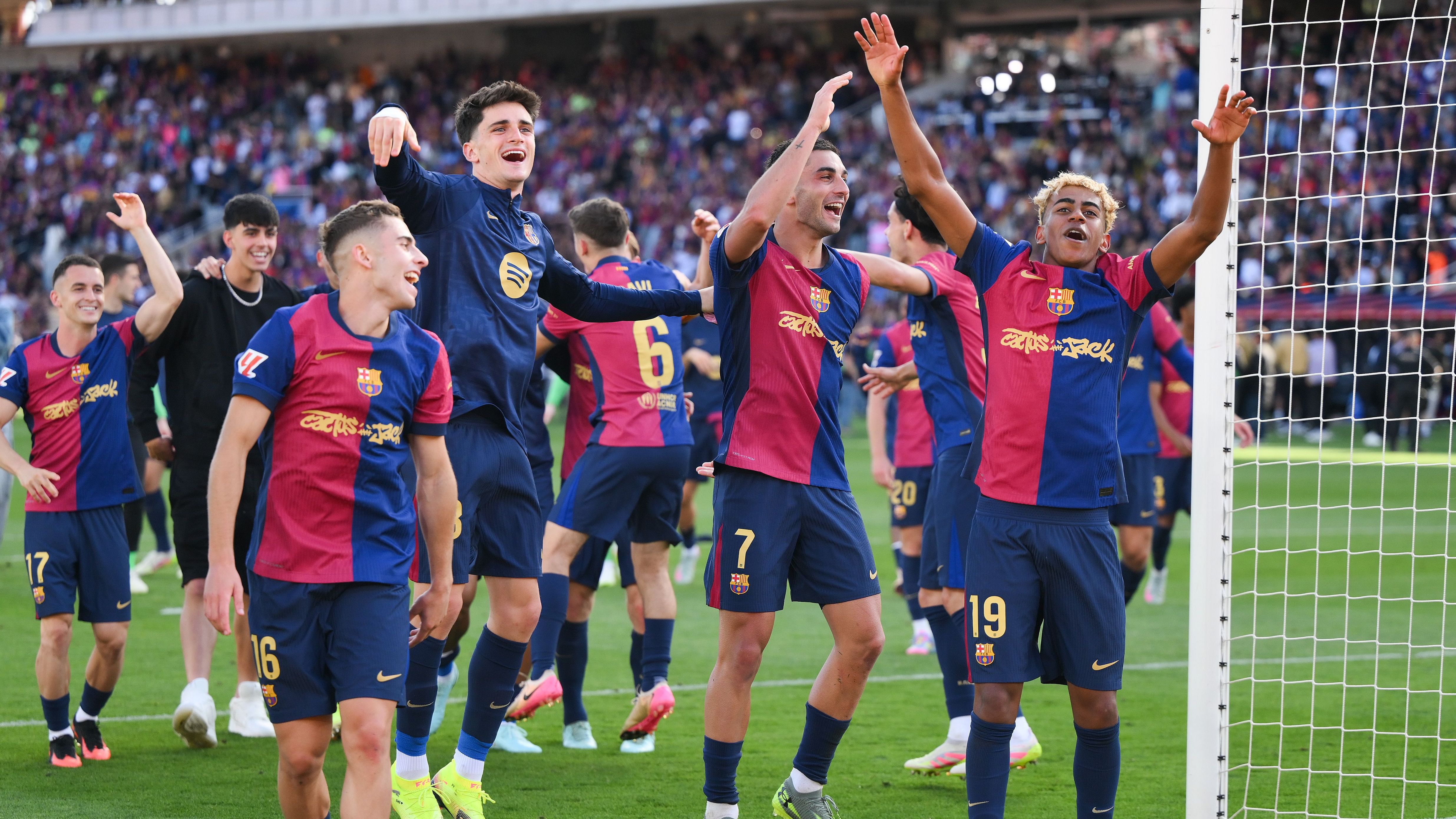 FC Barcelona v Real Madrid CF - La Liga EA Sports