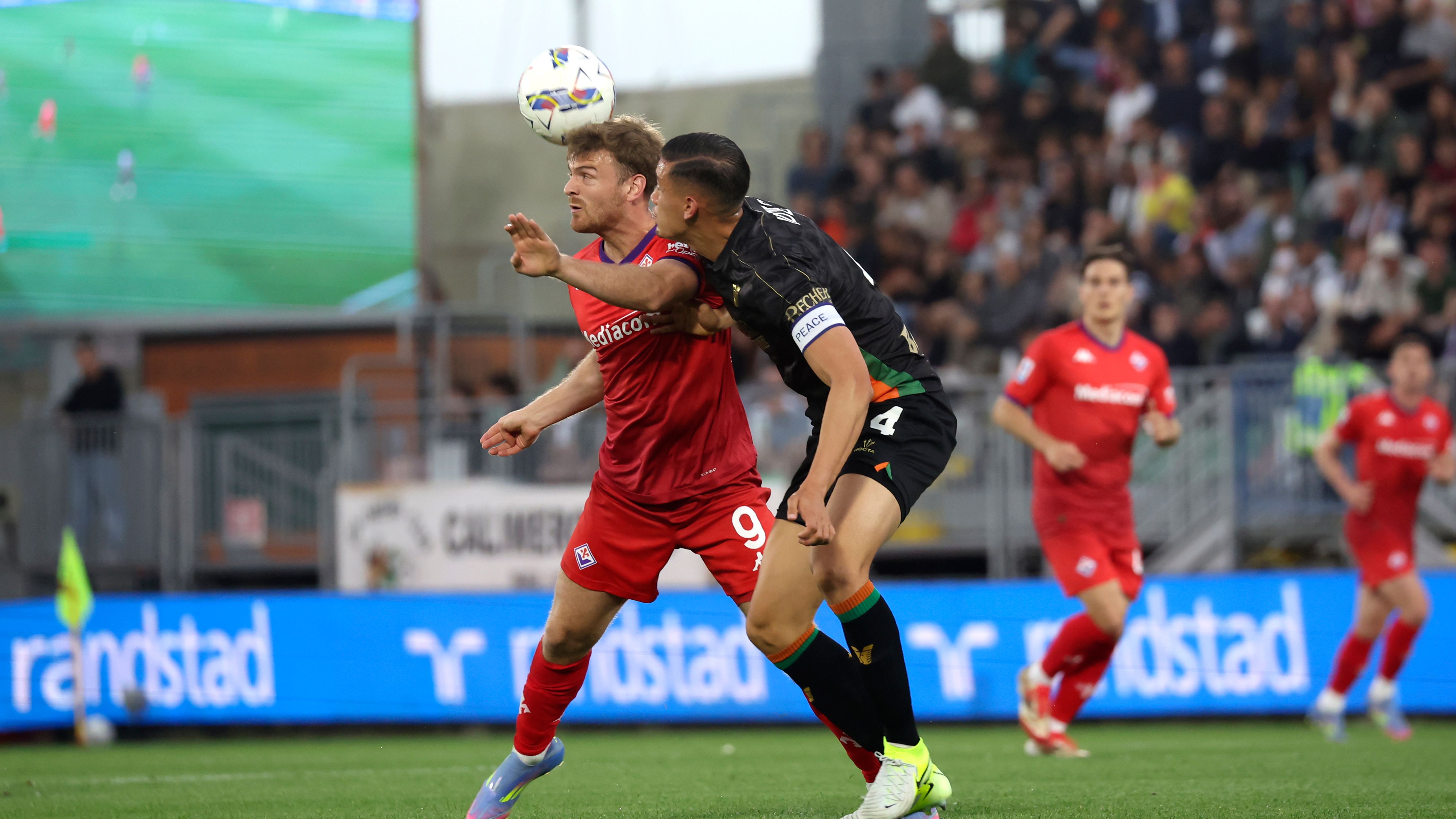 Venezia Bekap Fiorentina, Jay Idzes Mulai Hirup Udara Segar