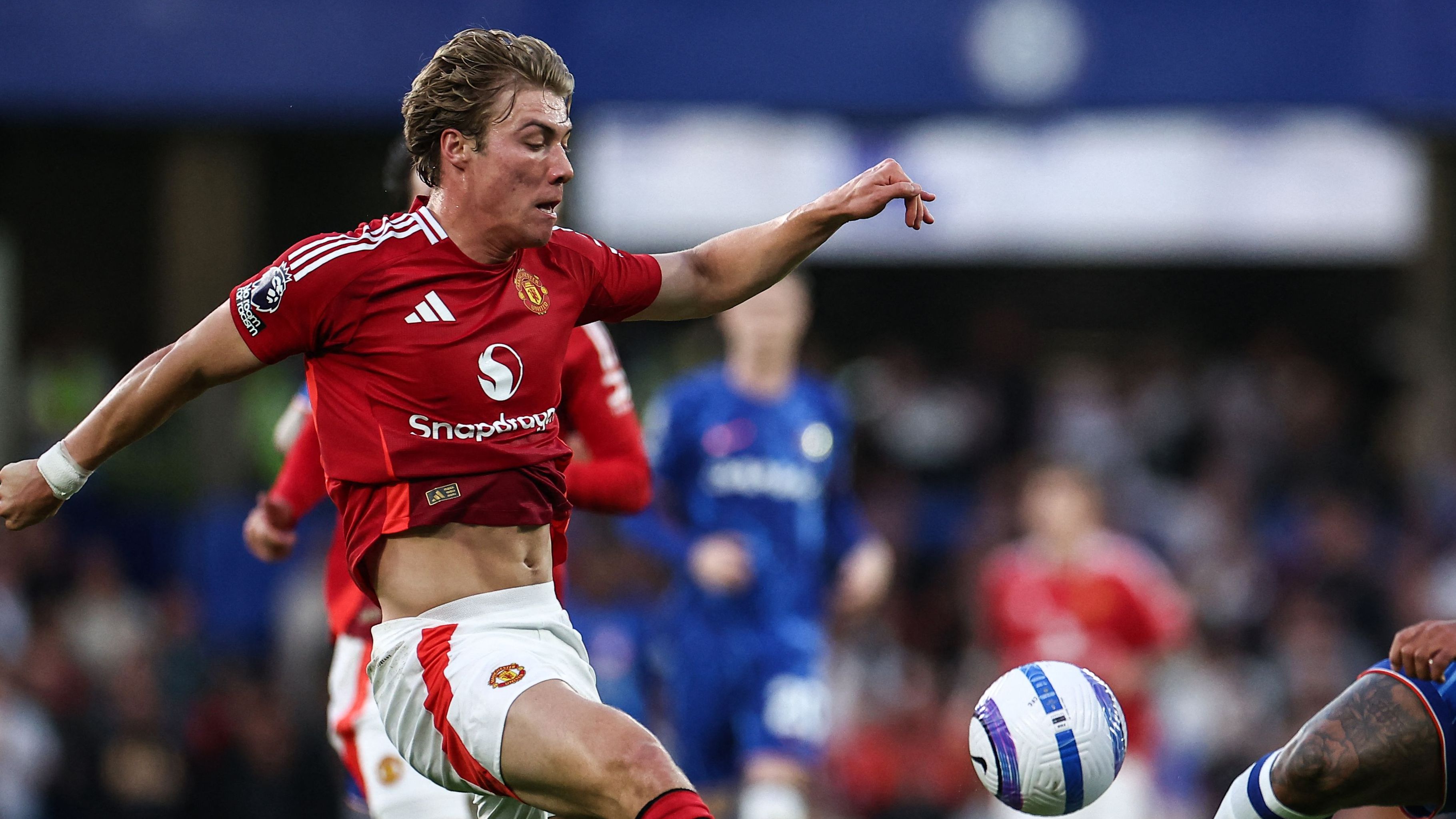 FBL-ENG-PR-CHELSEA-MAN UTD