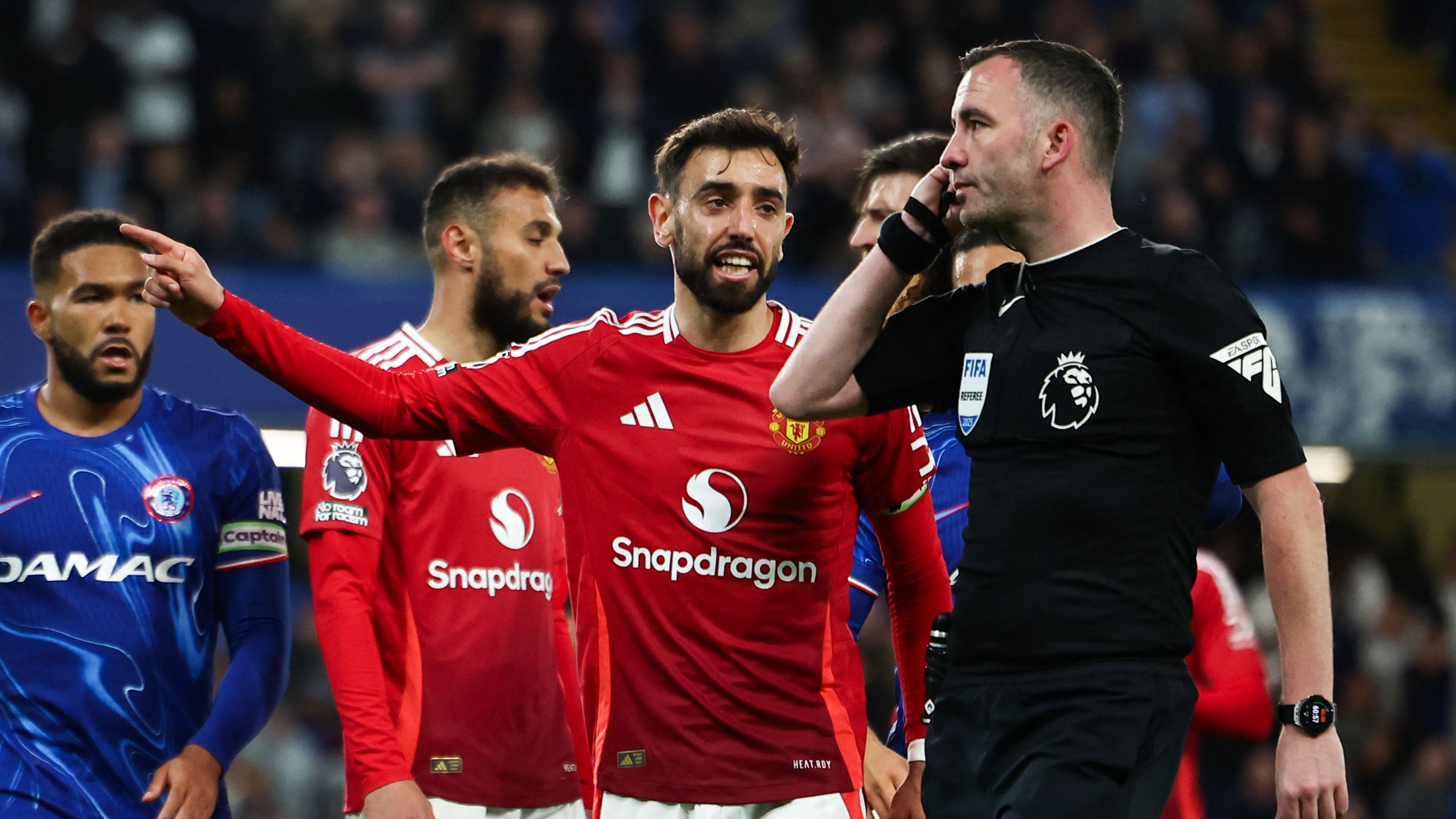 FBL-ENG-PR-CHELSEA-MAN UTD