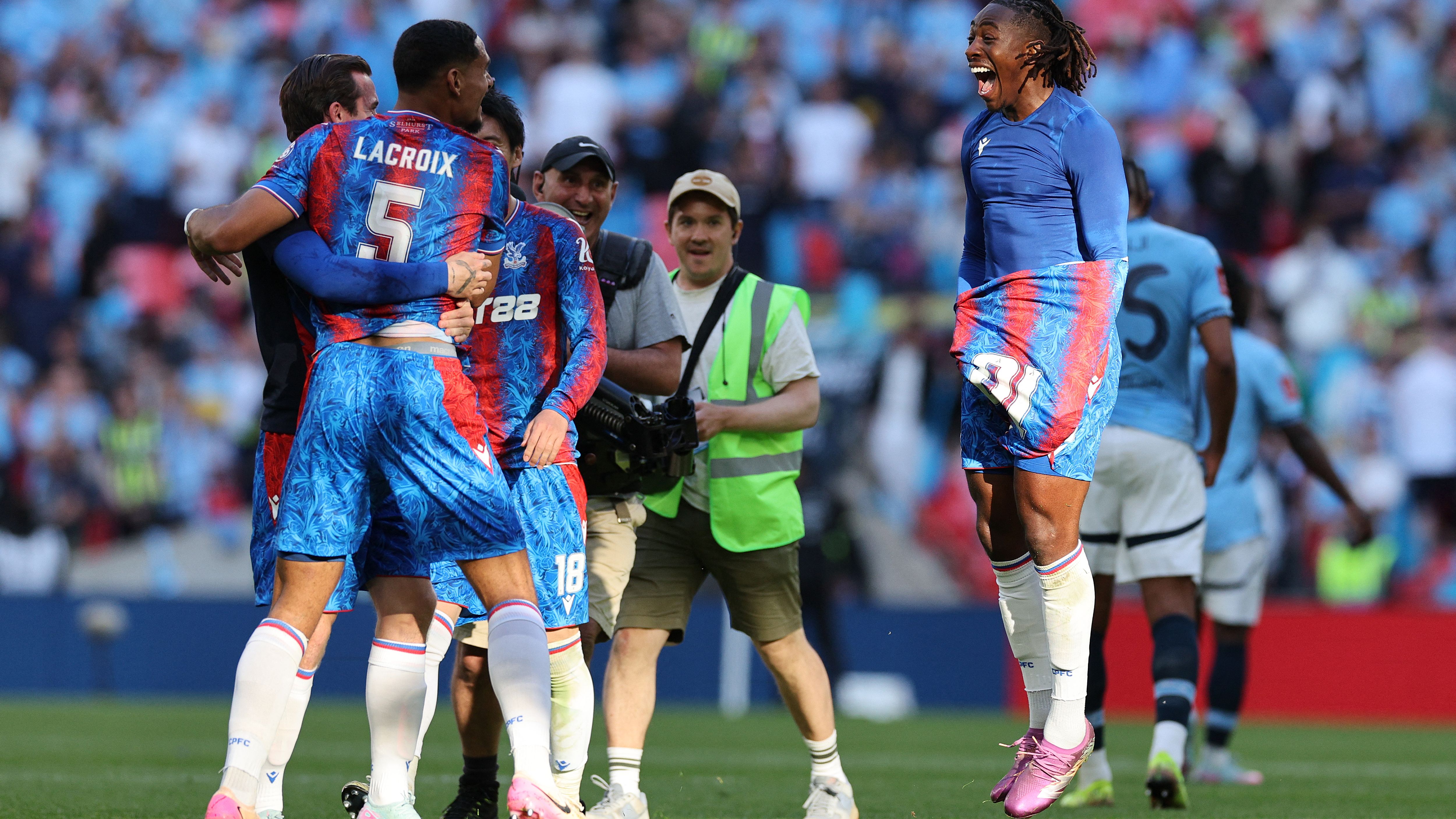 FBL-ENG-FACUP-CRYSTAL PALACE-MAN CITY