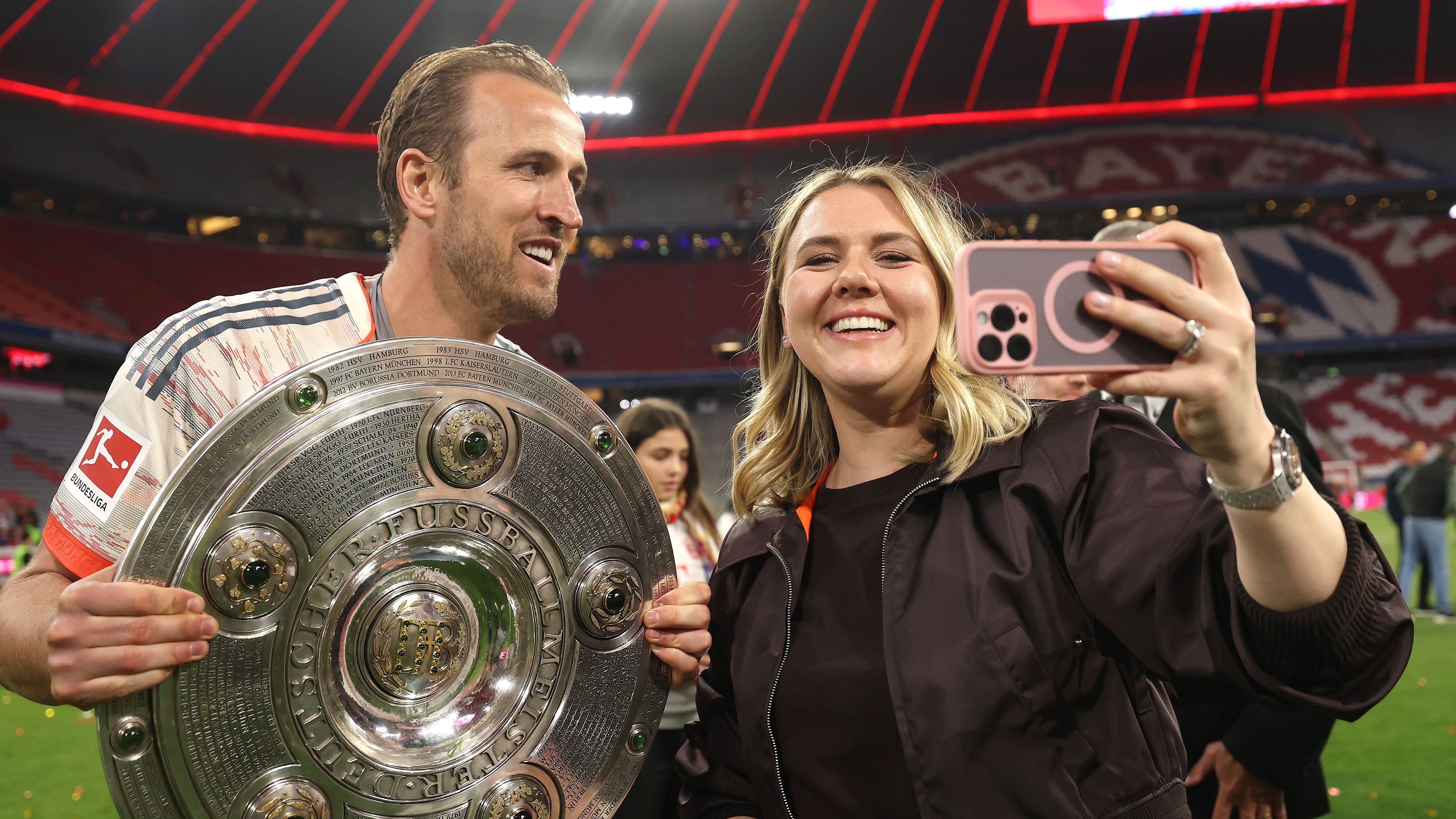 Harry Kane's wife Kane sends out epic message to Bayern Munich star and shares glimpse into couple’s Bundesliga title celebrations after trophy drought ends | Goal.com UK