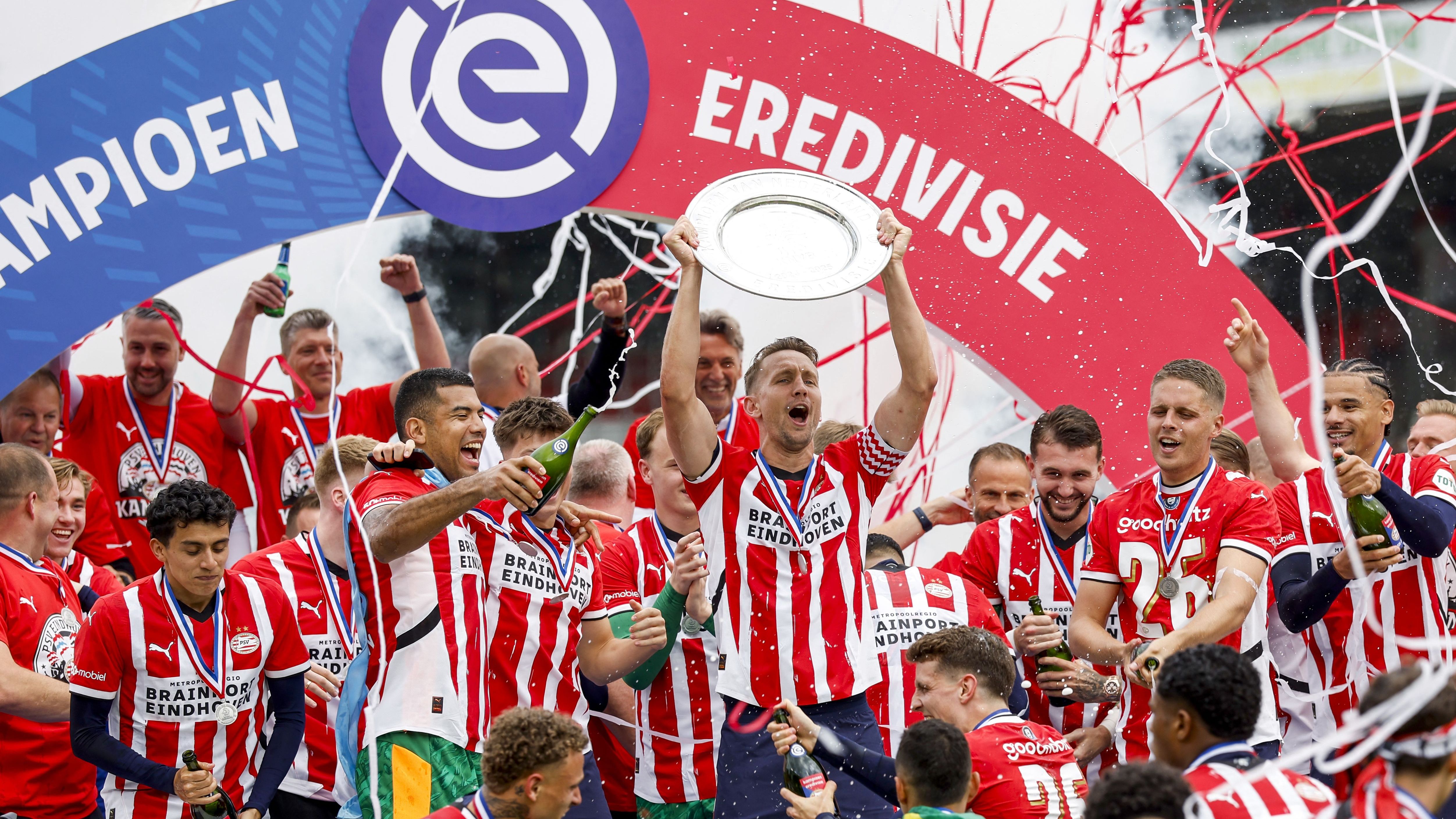 アヤックス2000年頃のチャンピオンズリーグウインドブレーカー　難あり 古着 00年代 アンブロ UMBRO EREDIVISIE エールディビジ AJAX