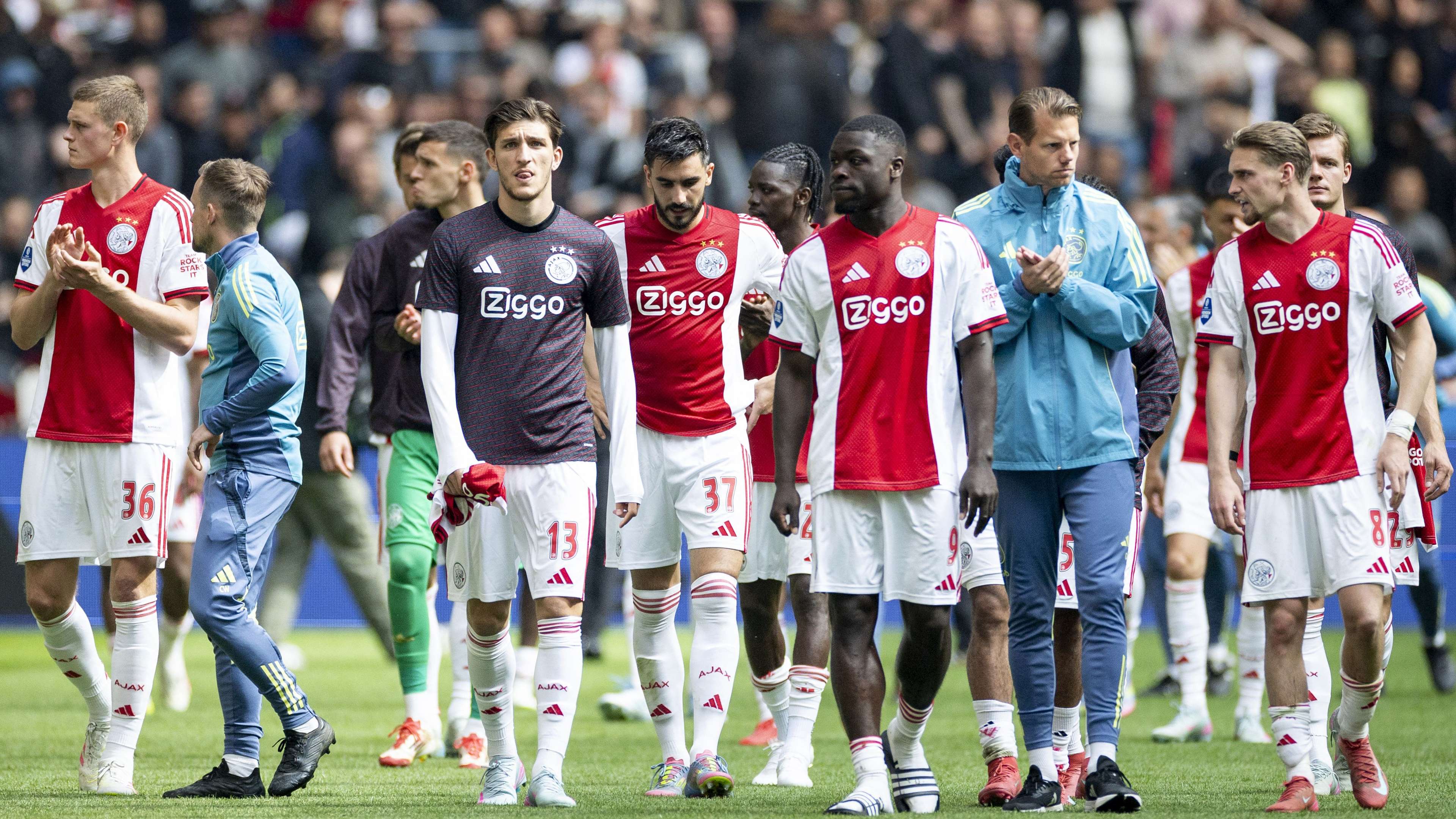FBL-NED-EREDIVISIE-AJAX-TWENTE