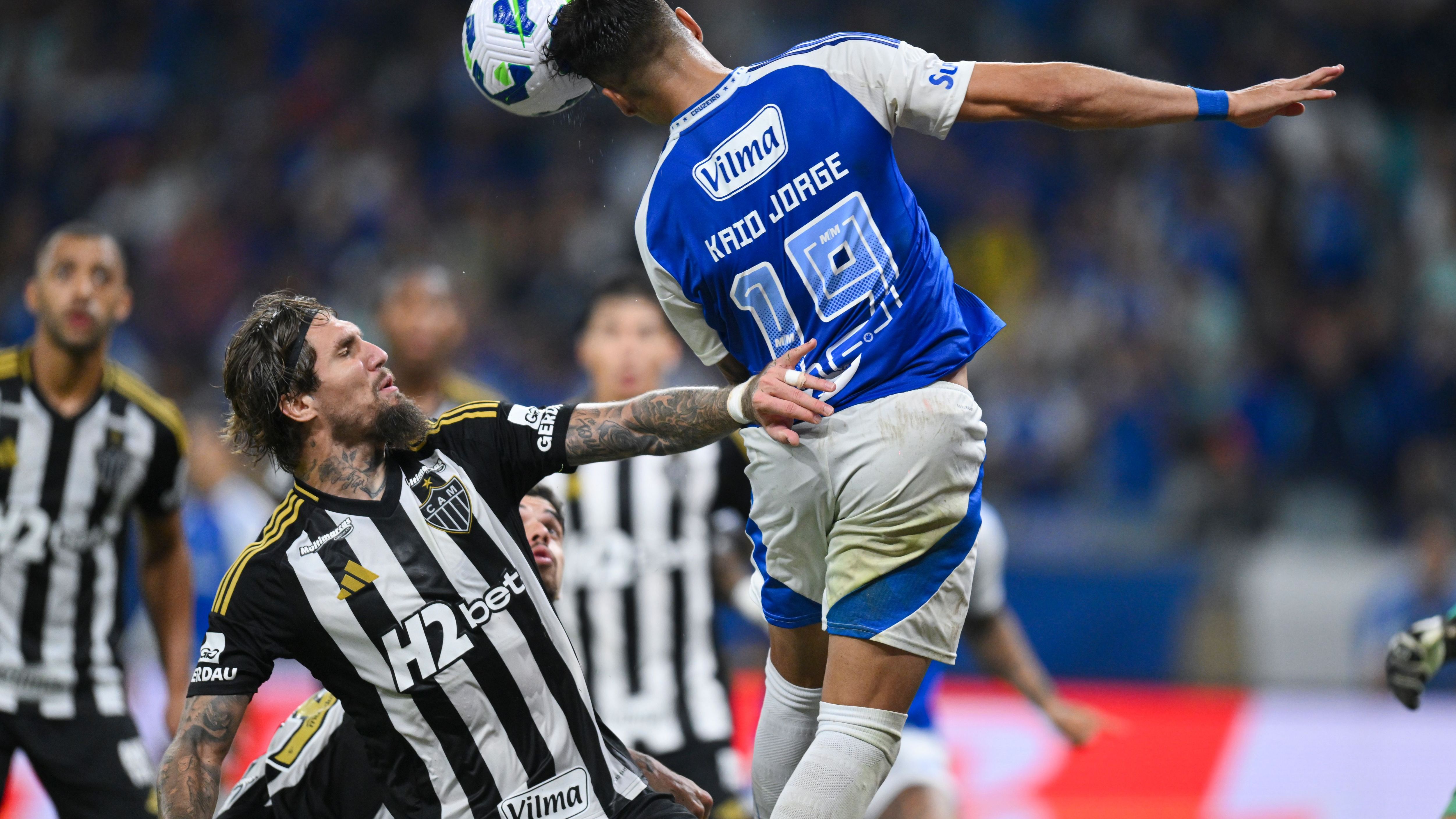 Cruzeiro v Atletico Mineiro - Brasileirao 2025