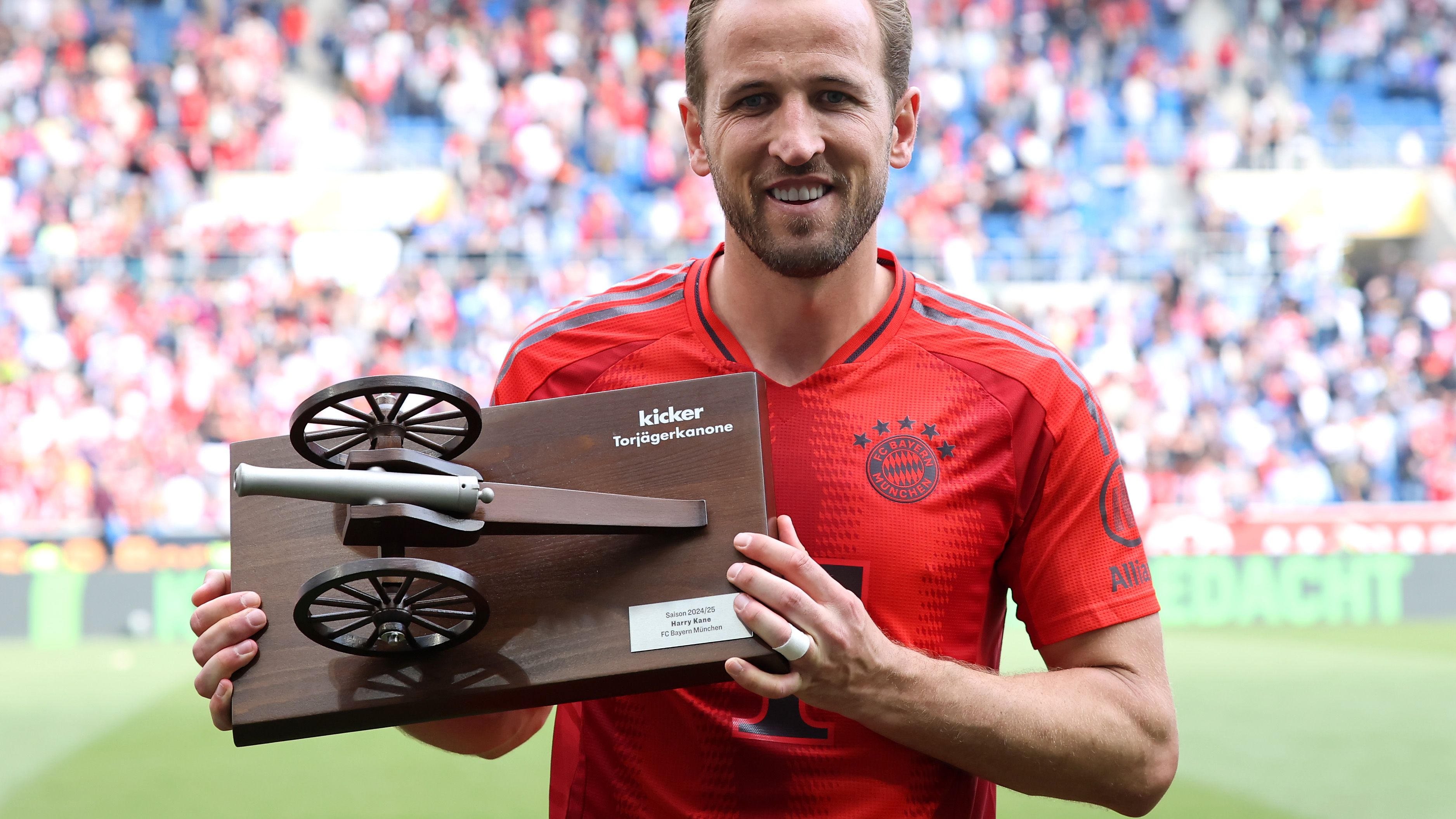 TSG 1899 Hoffenheim v FC Bayern München - Bundesliga