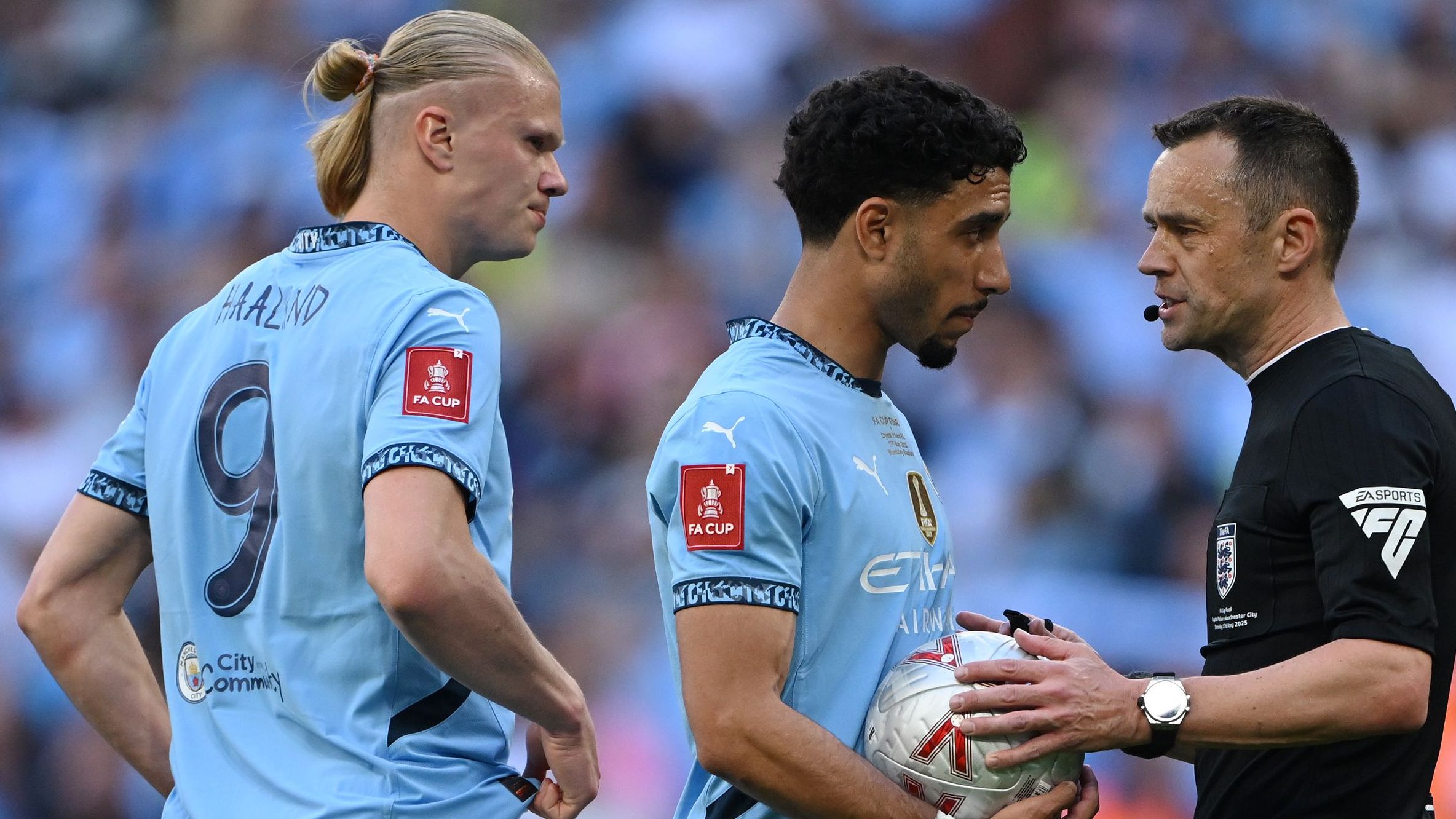 Real reason Erling Haaland gave FA Cup final penalty to Omar Marmoush revealed after Crystal Palace hero Daniel Munoz sent warning to Man City's star striker | Goal.com UK