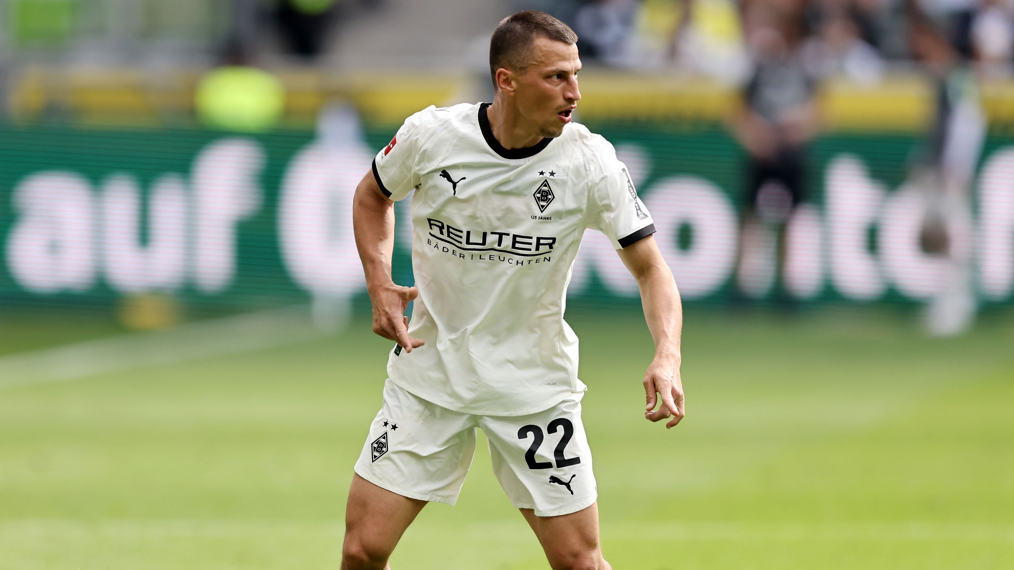 Borussia Mönchengladbach v VfL Wolfsburg - Bundesliga