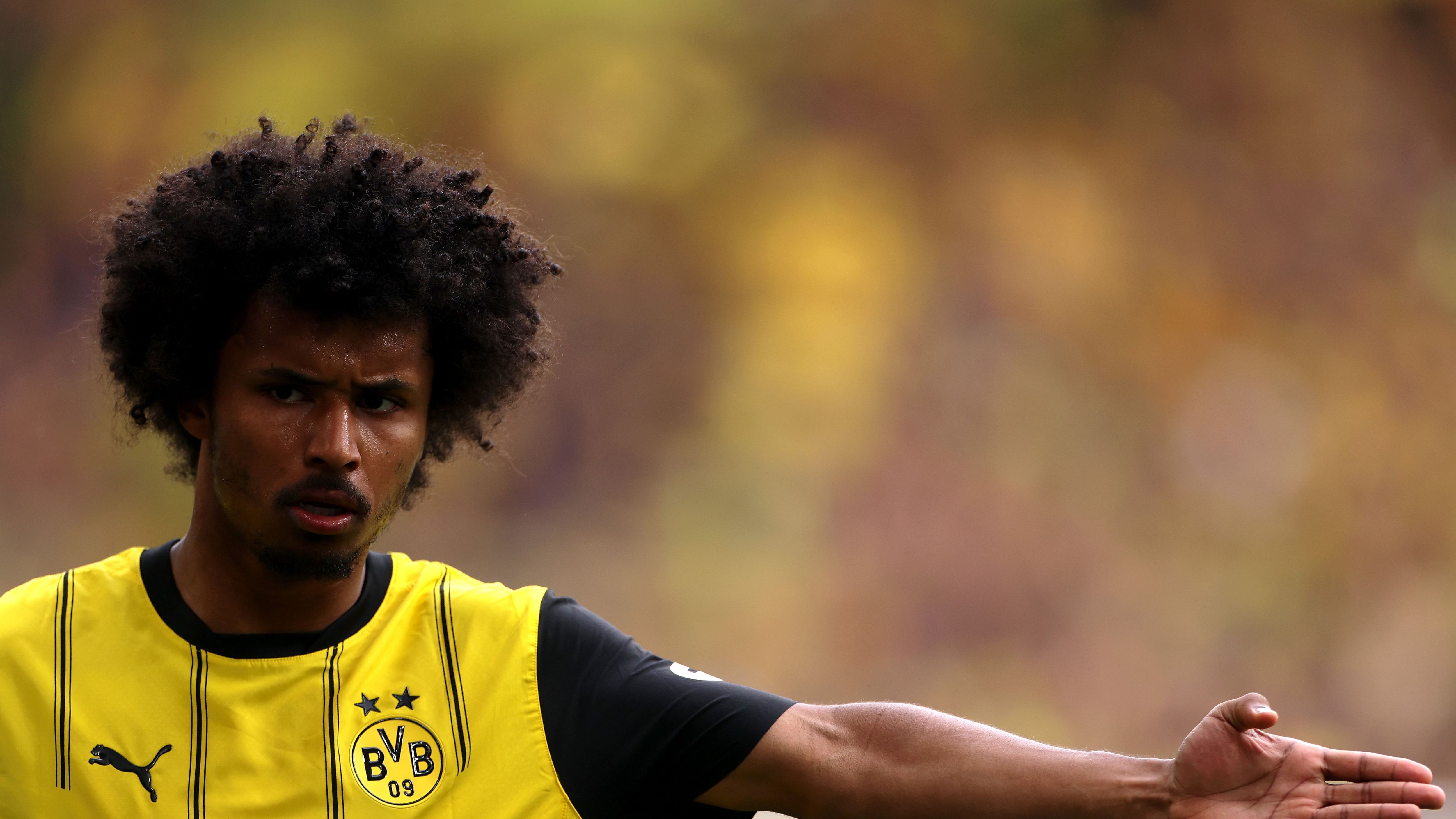 Borussia Dortmund v Holstein Kiel - Bundesliga