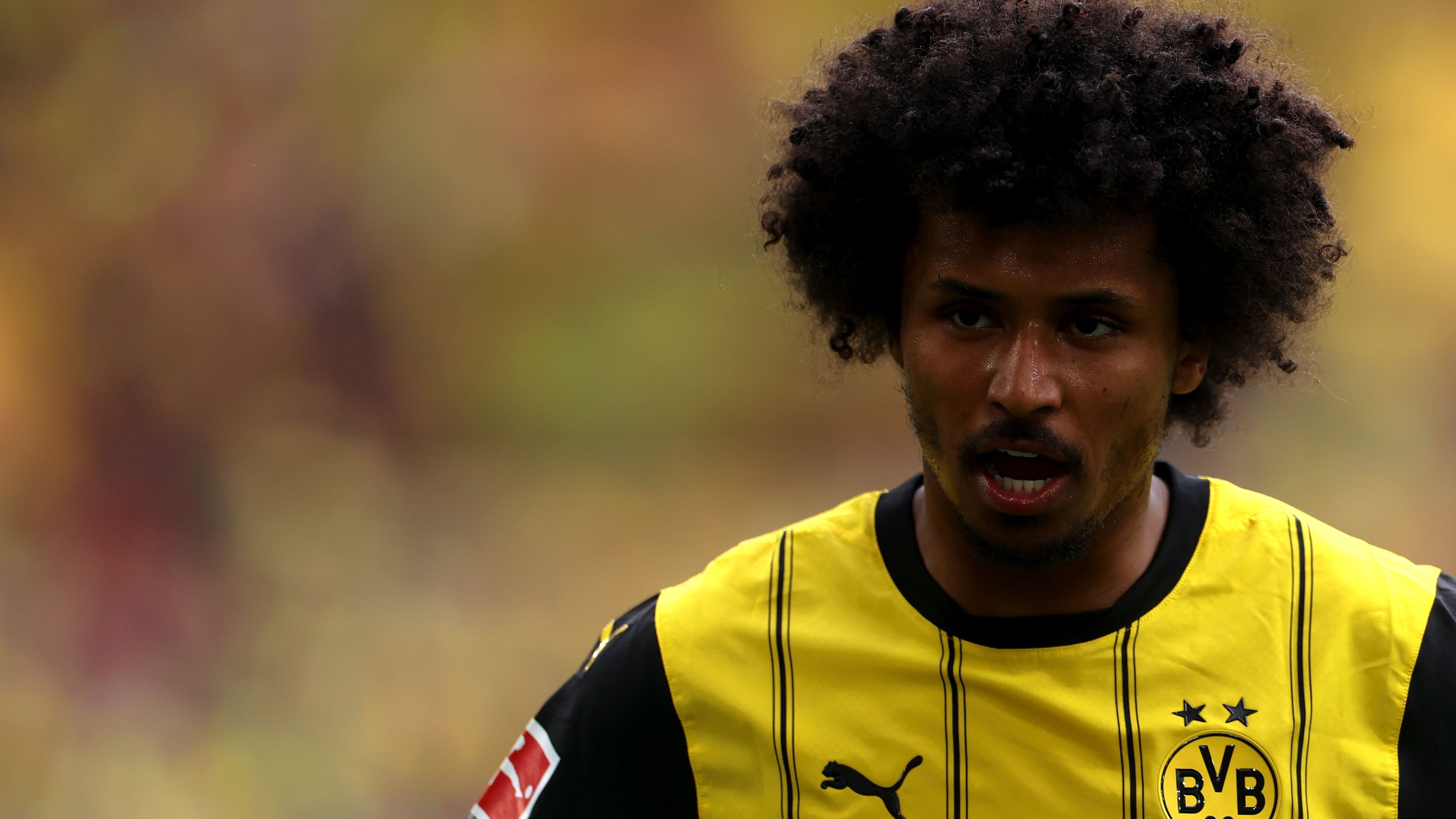 Borussia Dortmund v Holstein Kiel - Bundesliga