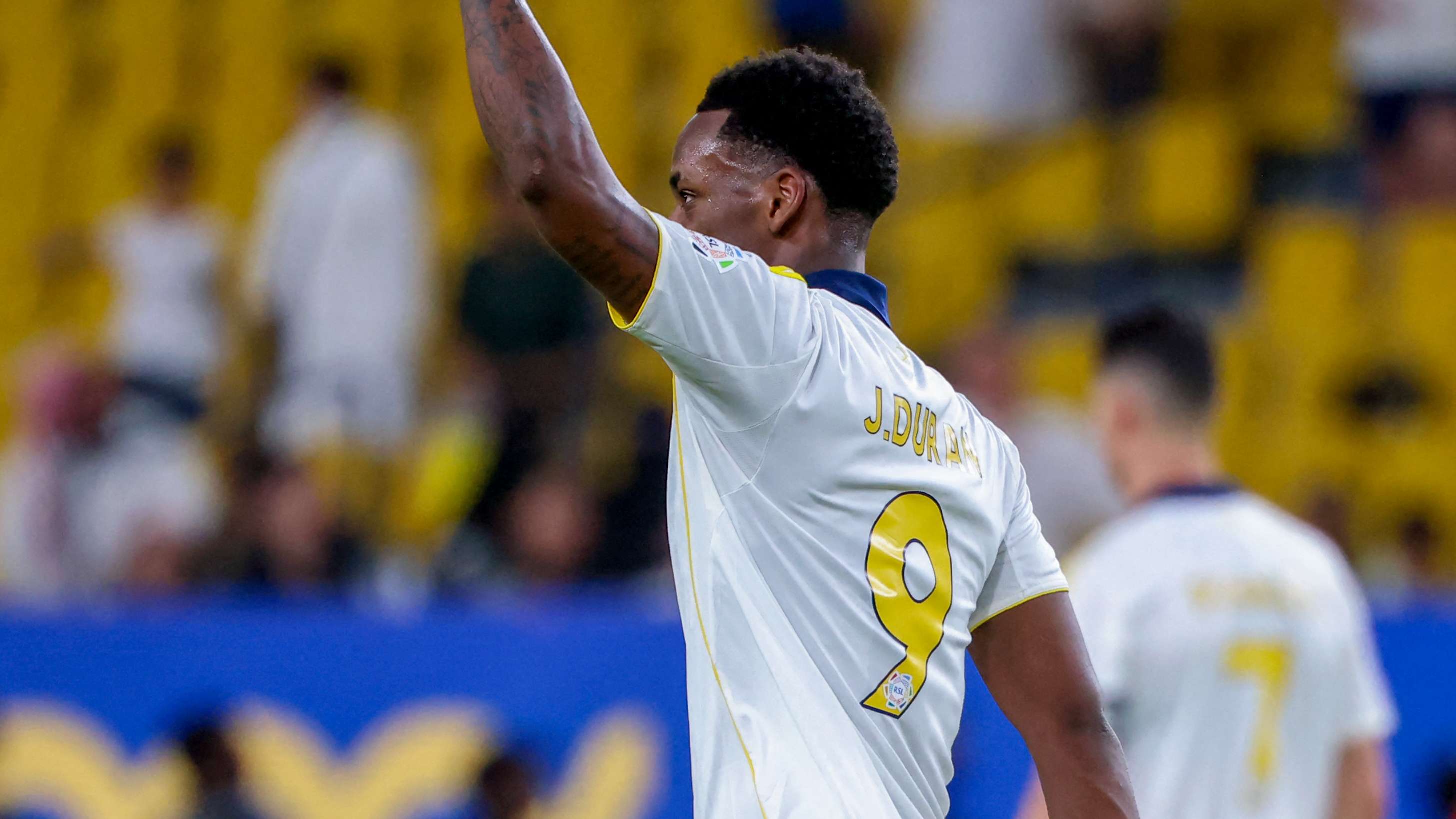 Jhon Duran Transfer Sürecinde Fenerbahçe'den Büyük Hamle: Avrupa Dönüşü Kapıda!