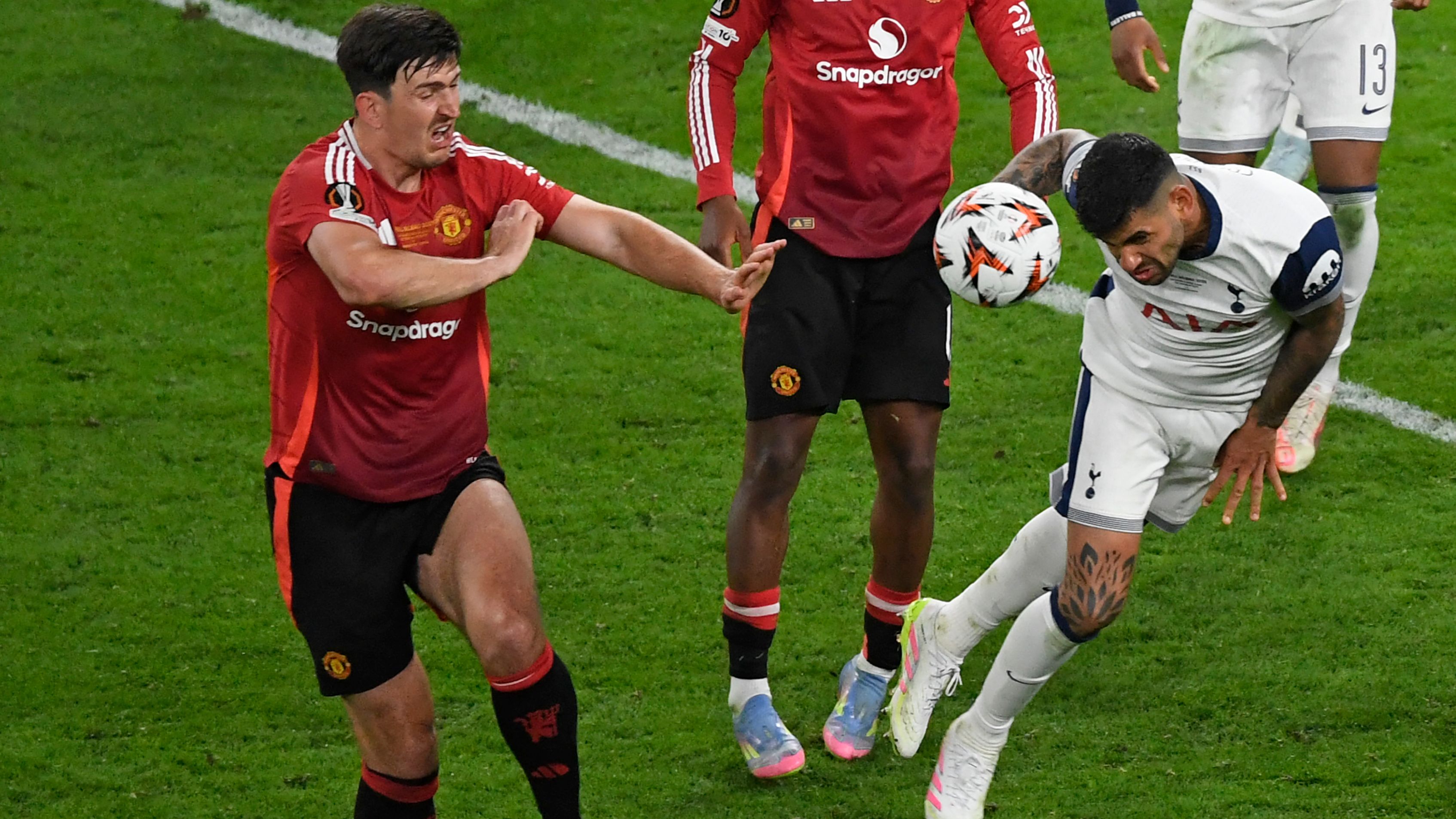 FBL-EUR-C3-TOTTENHAM-MAN UTD