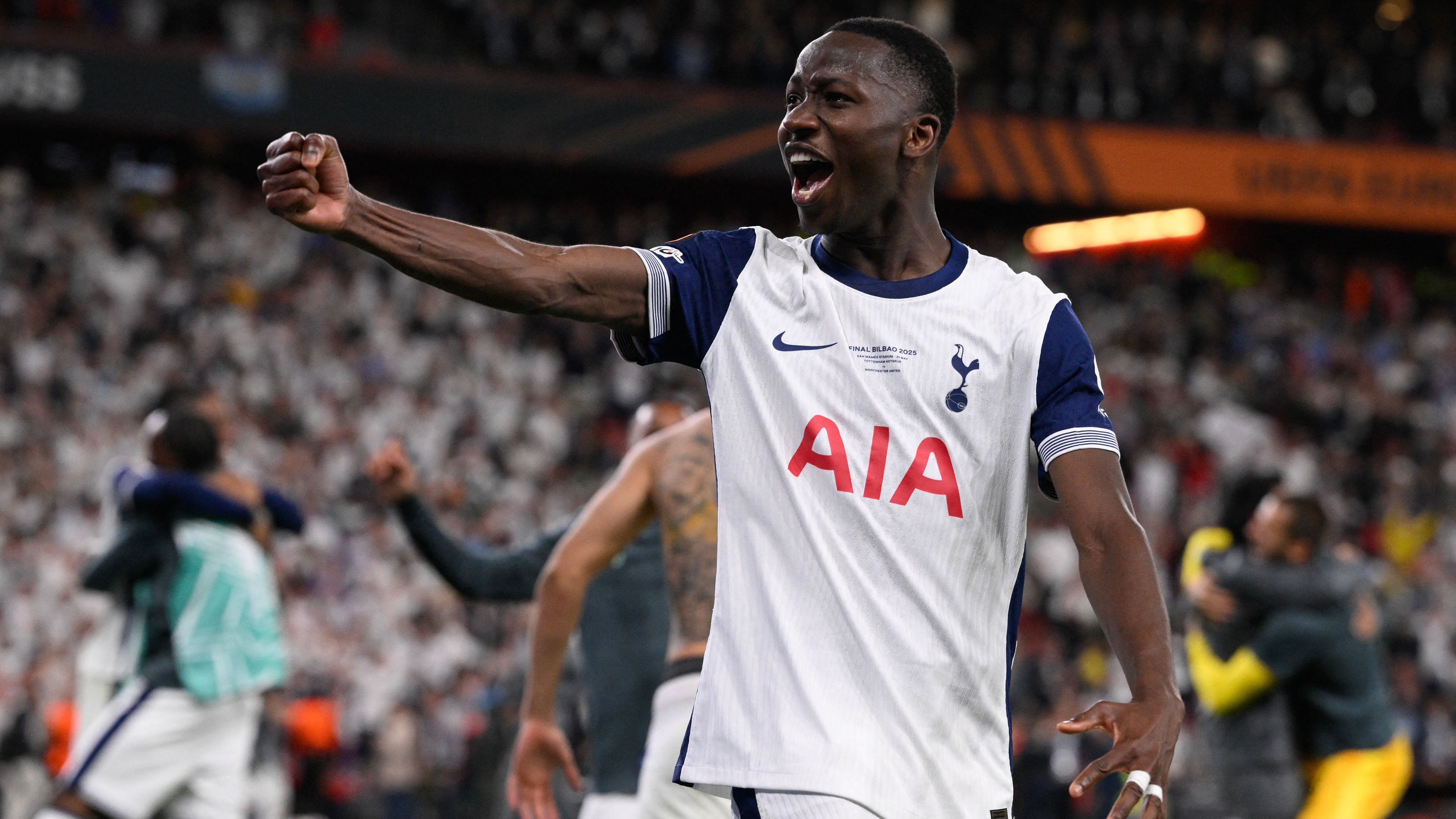 FBL-EUR-C3-TOTTENHAM-MAN UTD