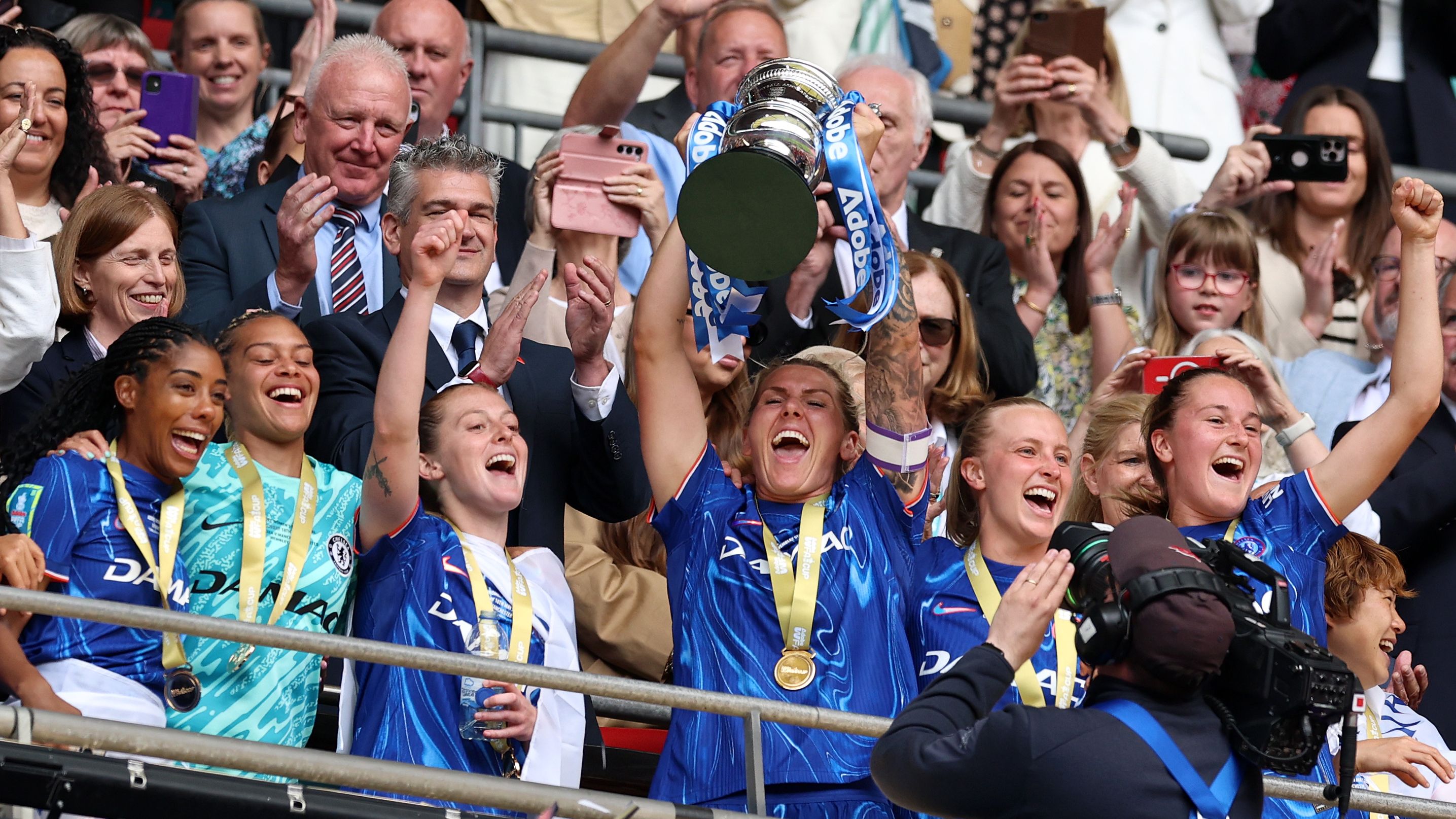 Chelsea v Manchester United - The Adobe Women's FA Cup Final