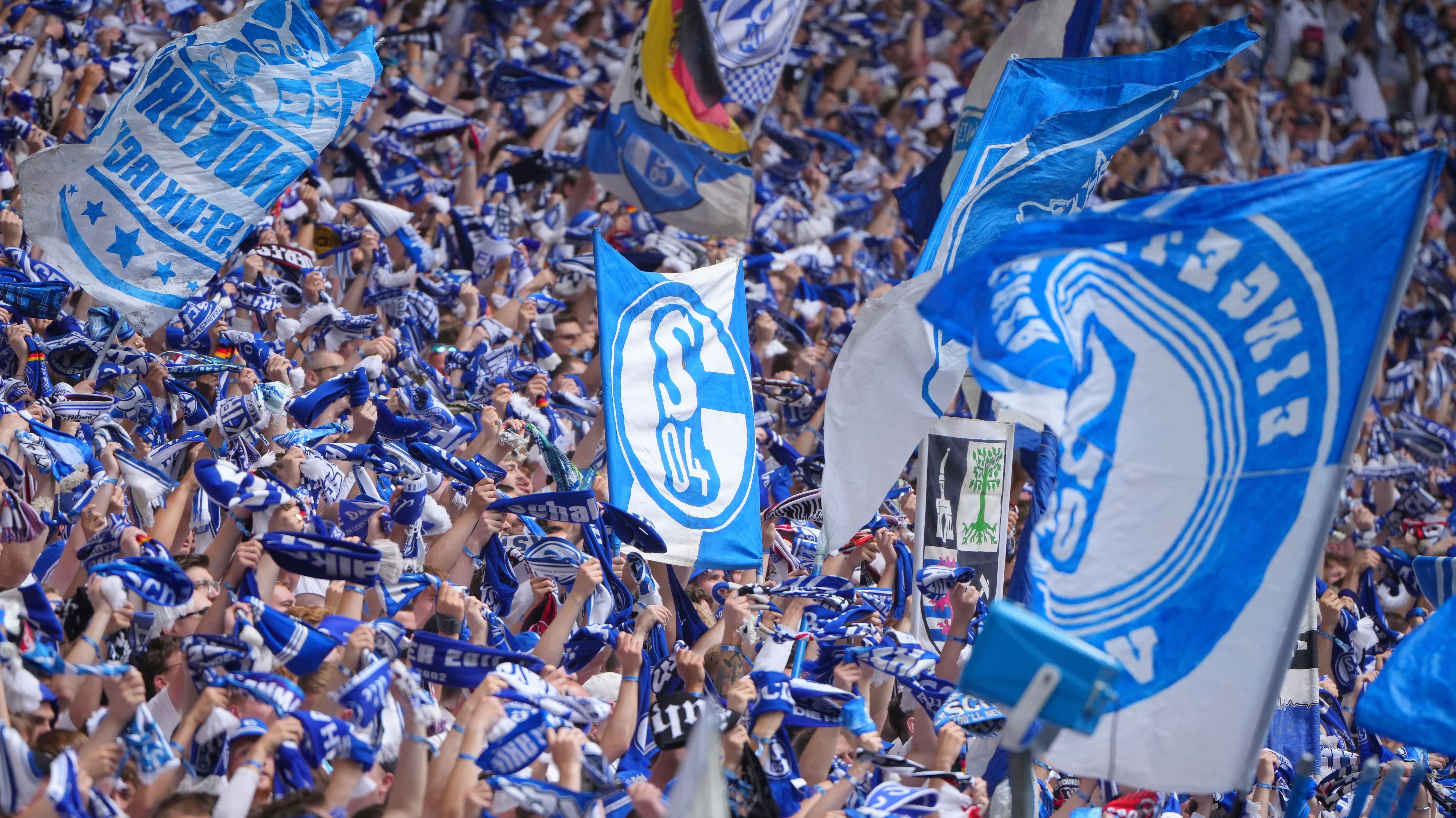 FC Schalke 04 v SV 07 Elversberg - Second Bundesliga