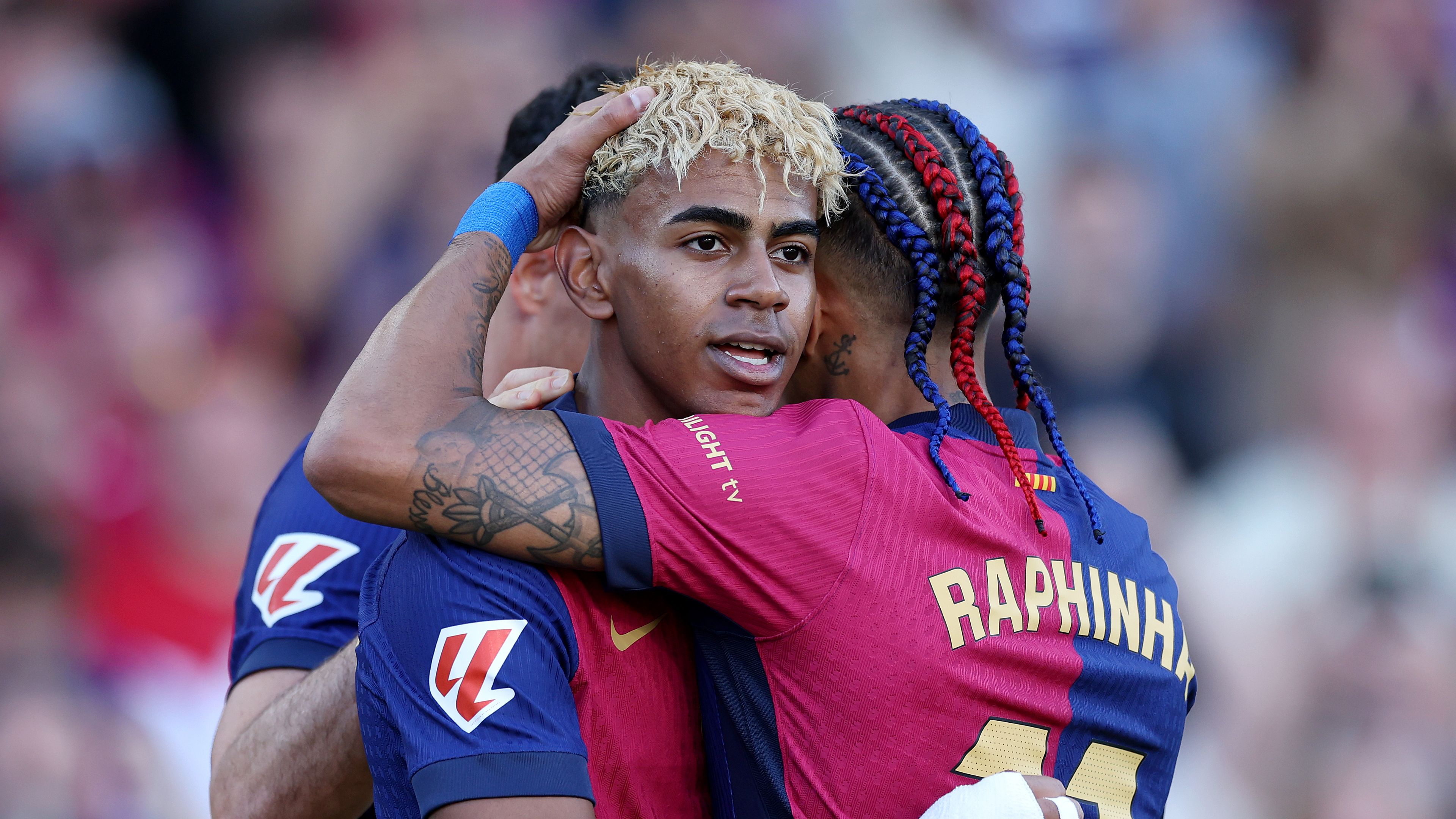 Barcelona star Raphinha admits team-mate Lamine Yamal asked if Neymar would reply to his message ahead of link-up in Brazil and claims Ballon d'Or contender now has access to 'anything he wants' | Goal.com UK