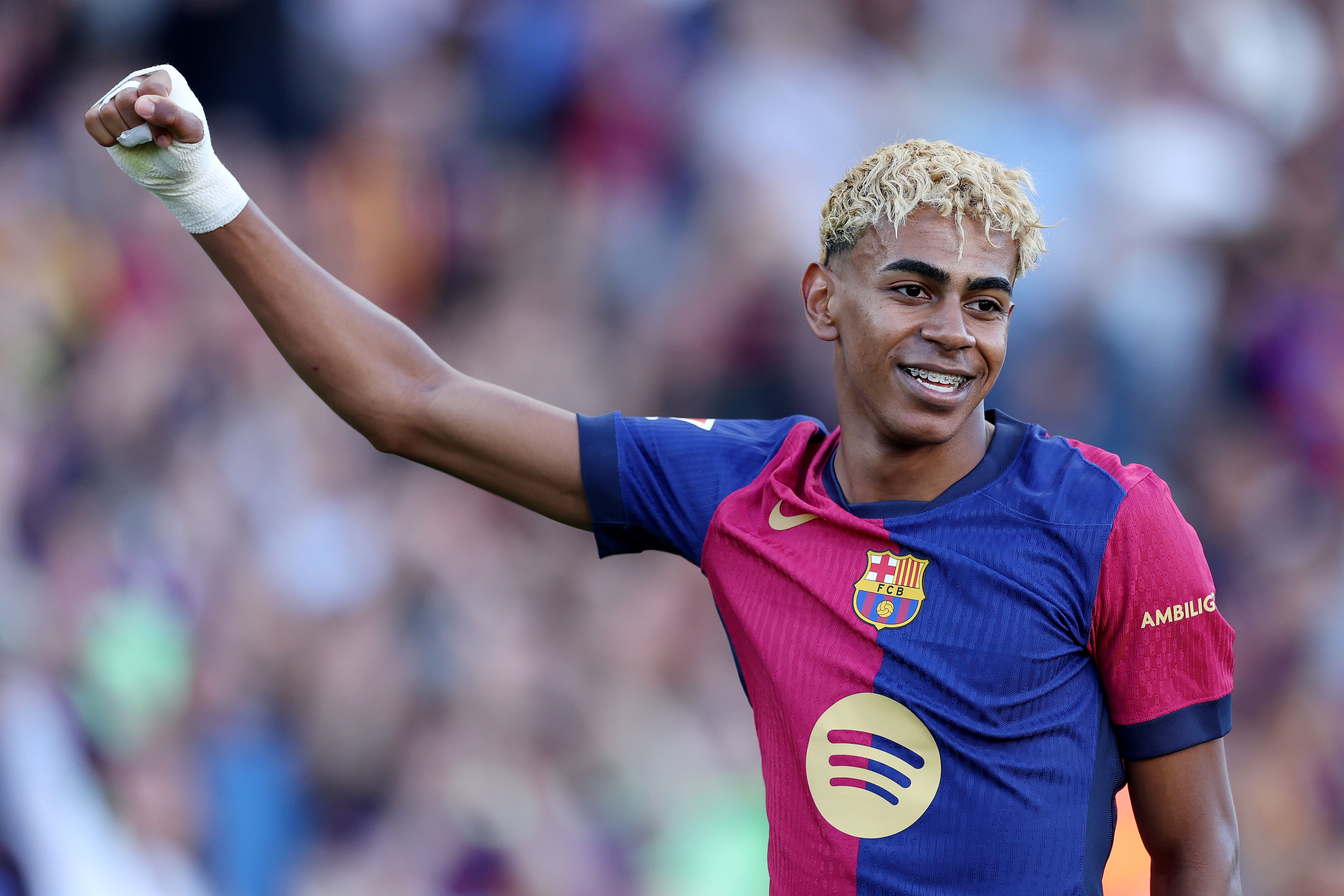 FC Barcelona v Villarreal CF - La Liga EA Sports