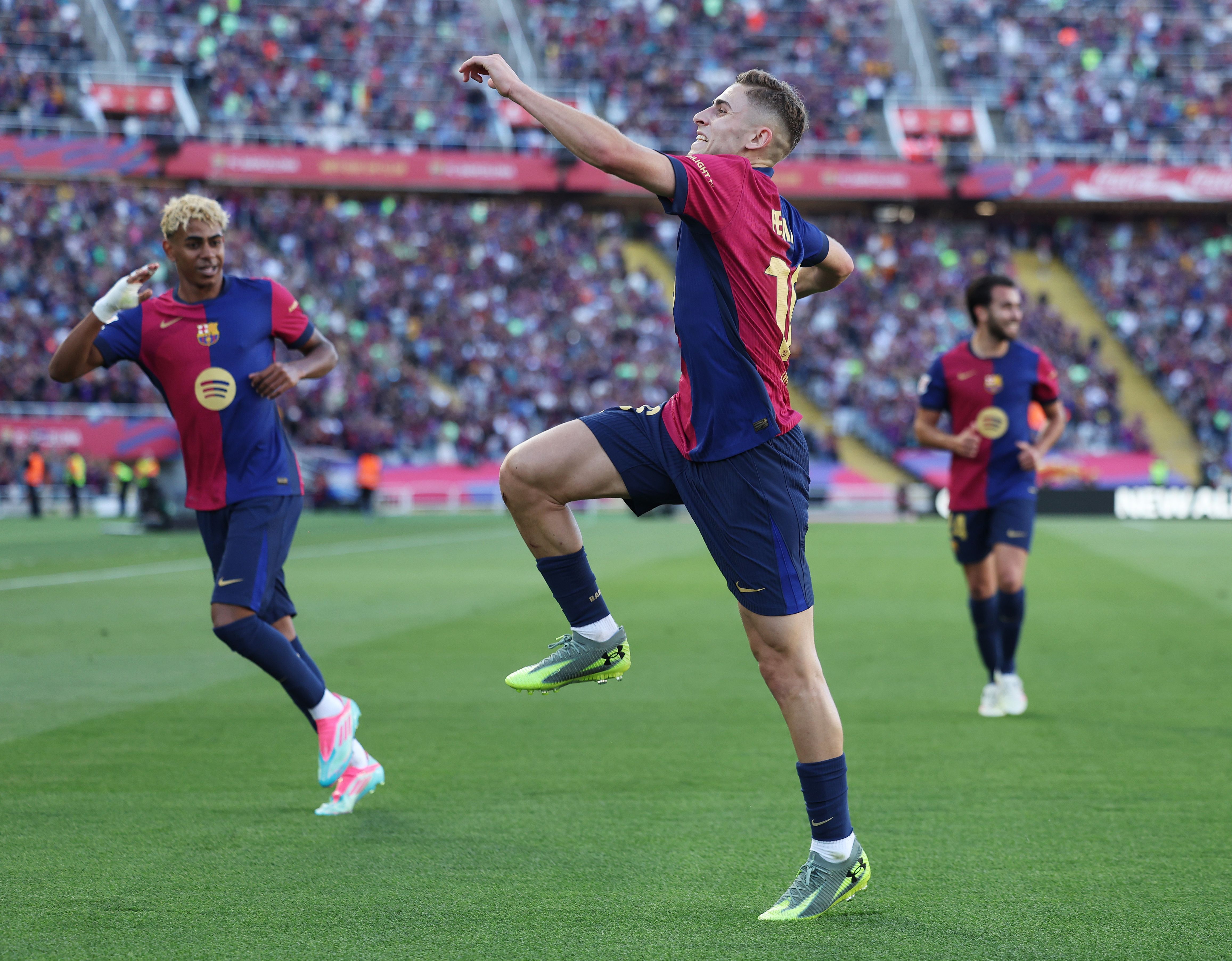 FC Barcelona v Villarreal CF - La Liga EA Sports