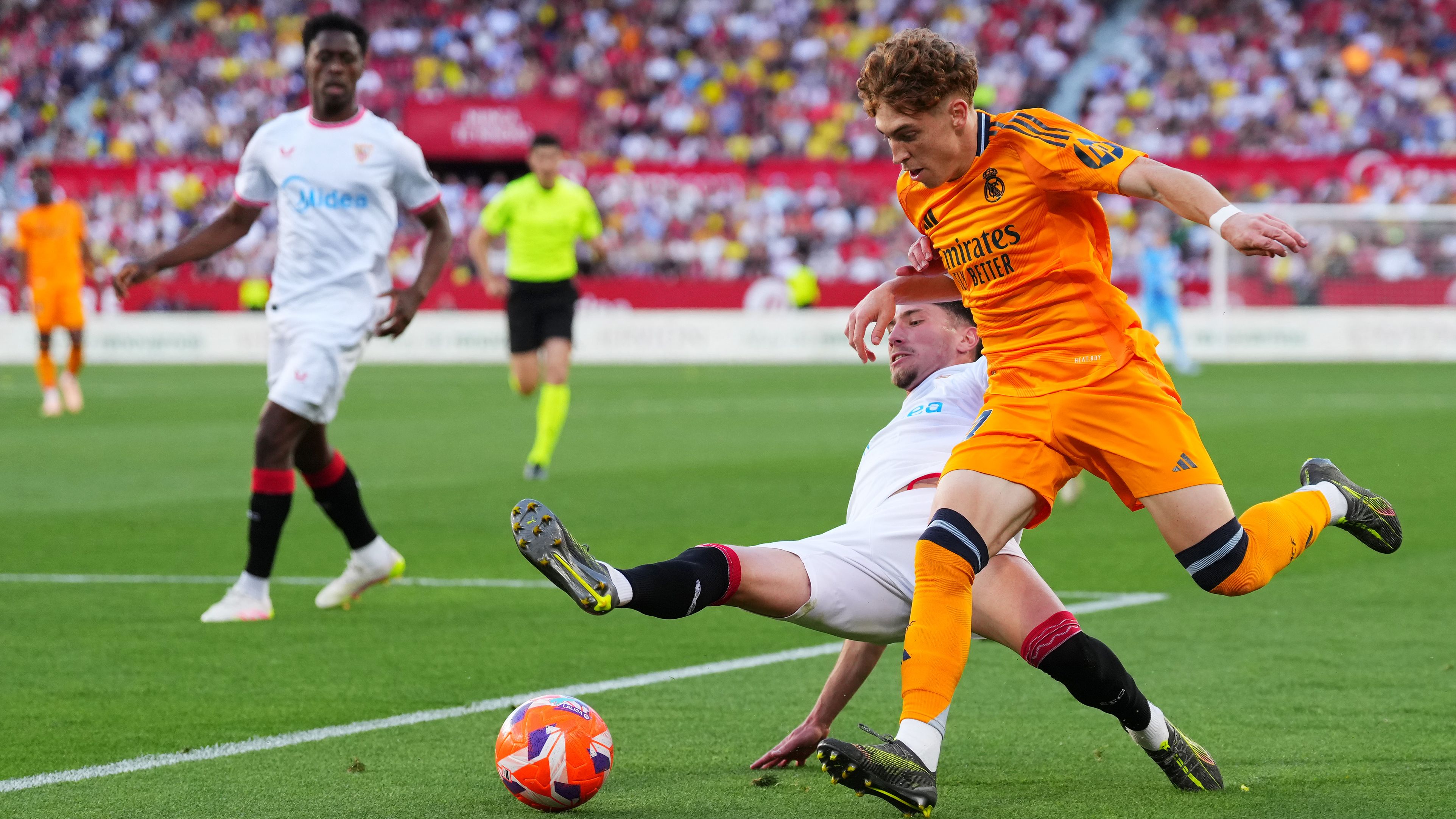 فيكتور مونيوز