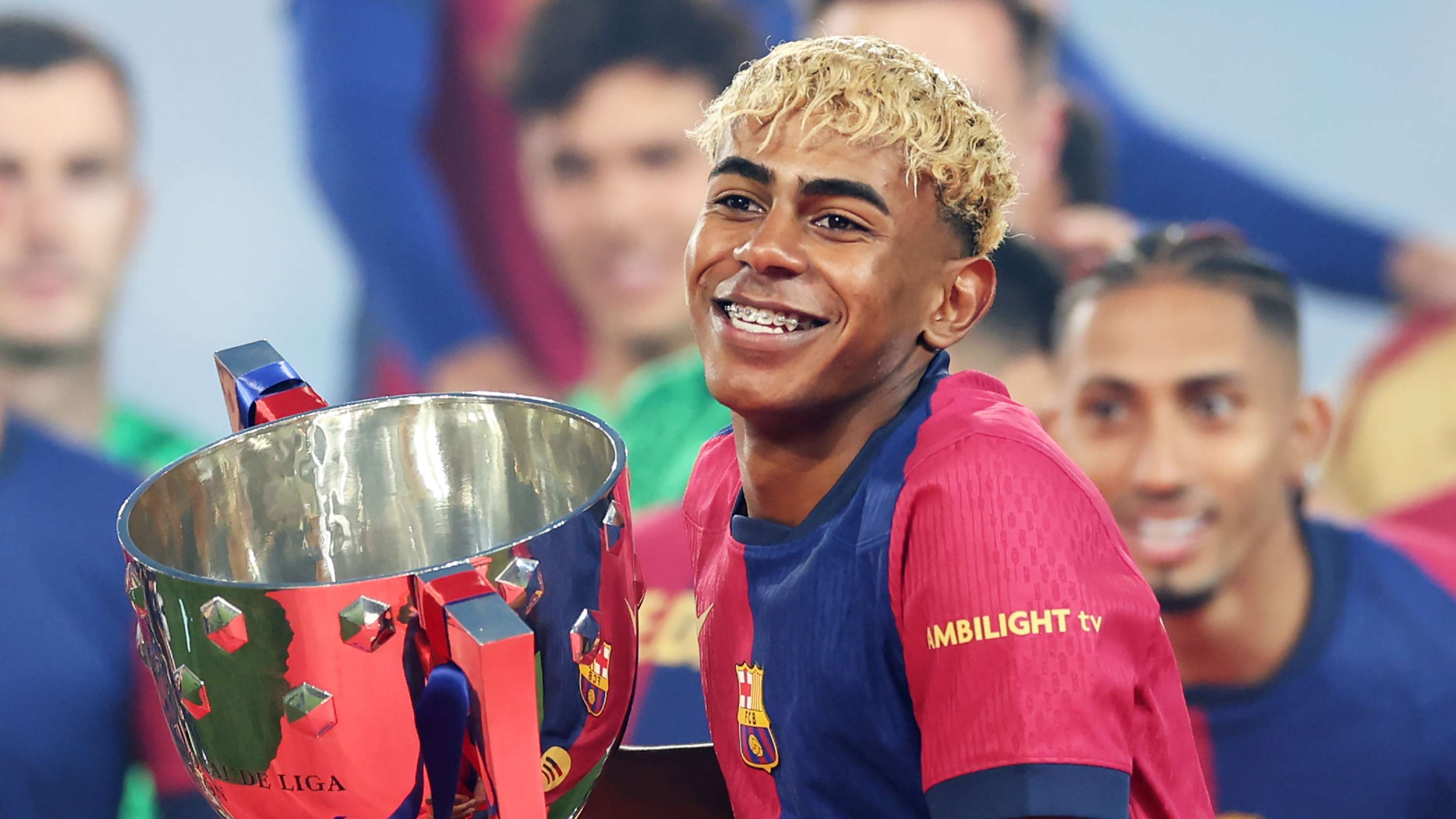 FC Barcelona v Villarreal CF - La Liga EA Sports