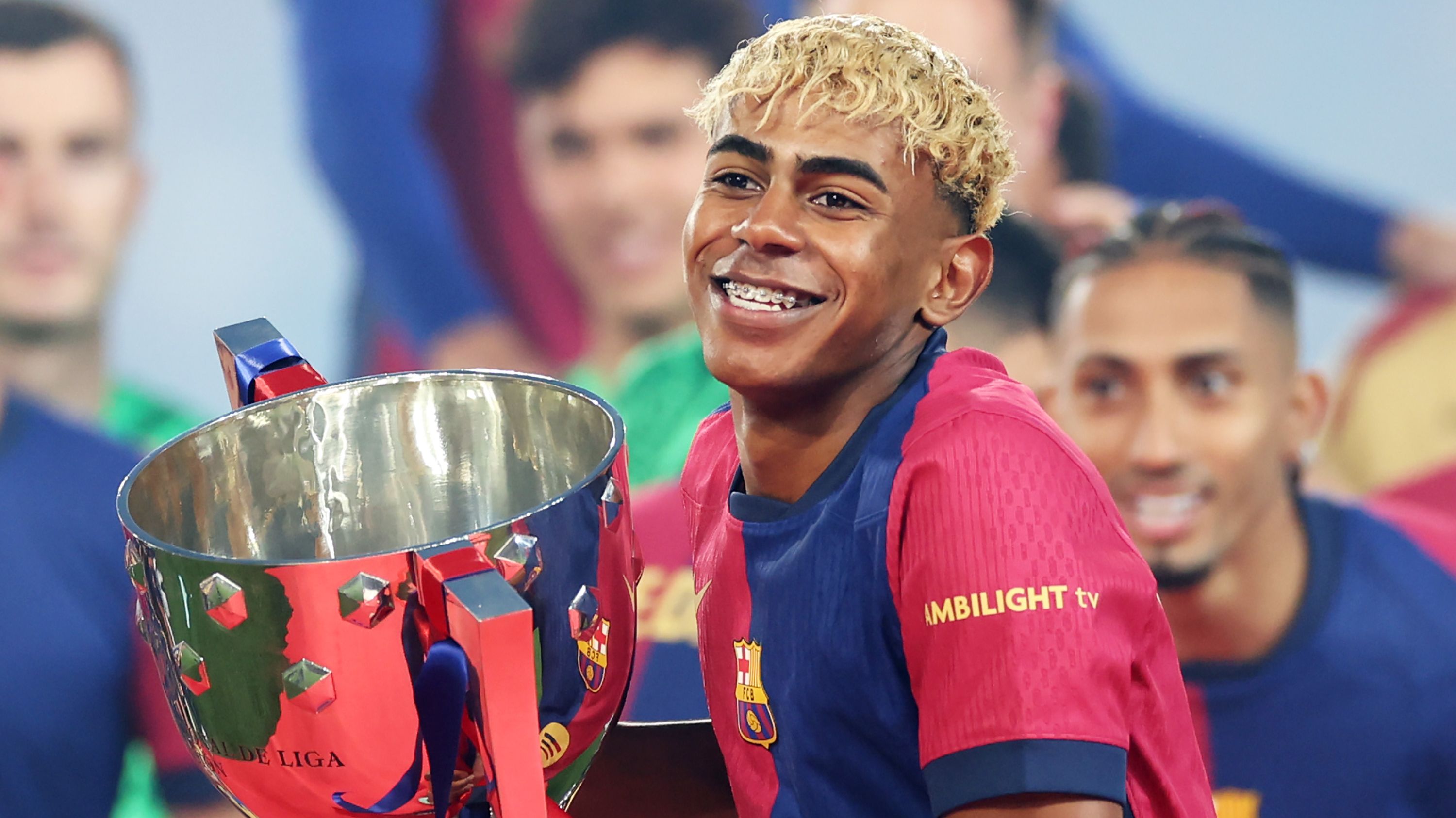 FC Barcelona v Villarreal CF - La Liga EA Sports