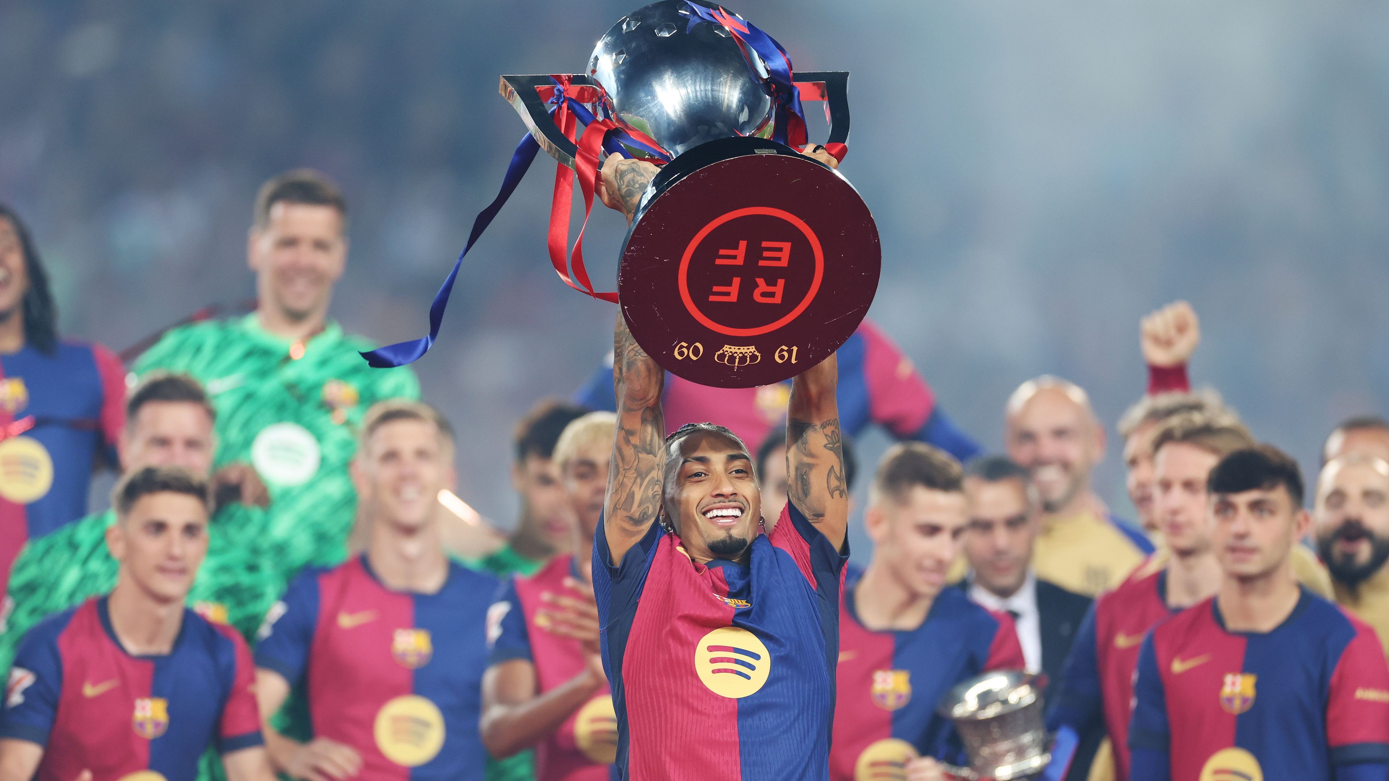 FC Barcelona v Villarreal CF - La Liga EA Sports