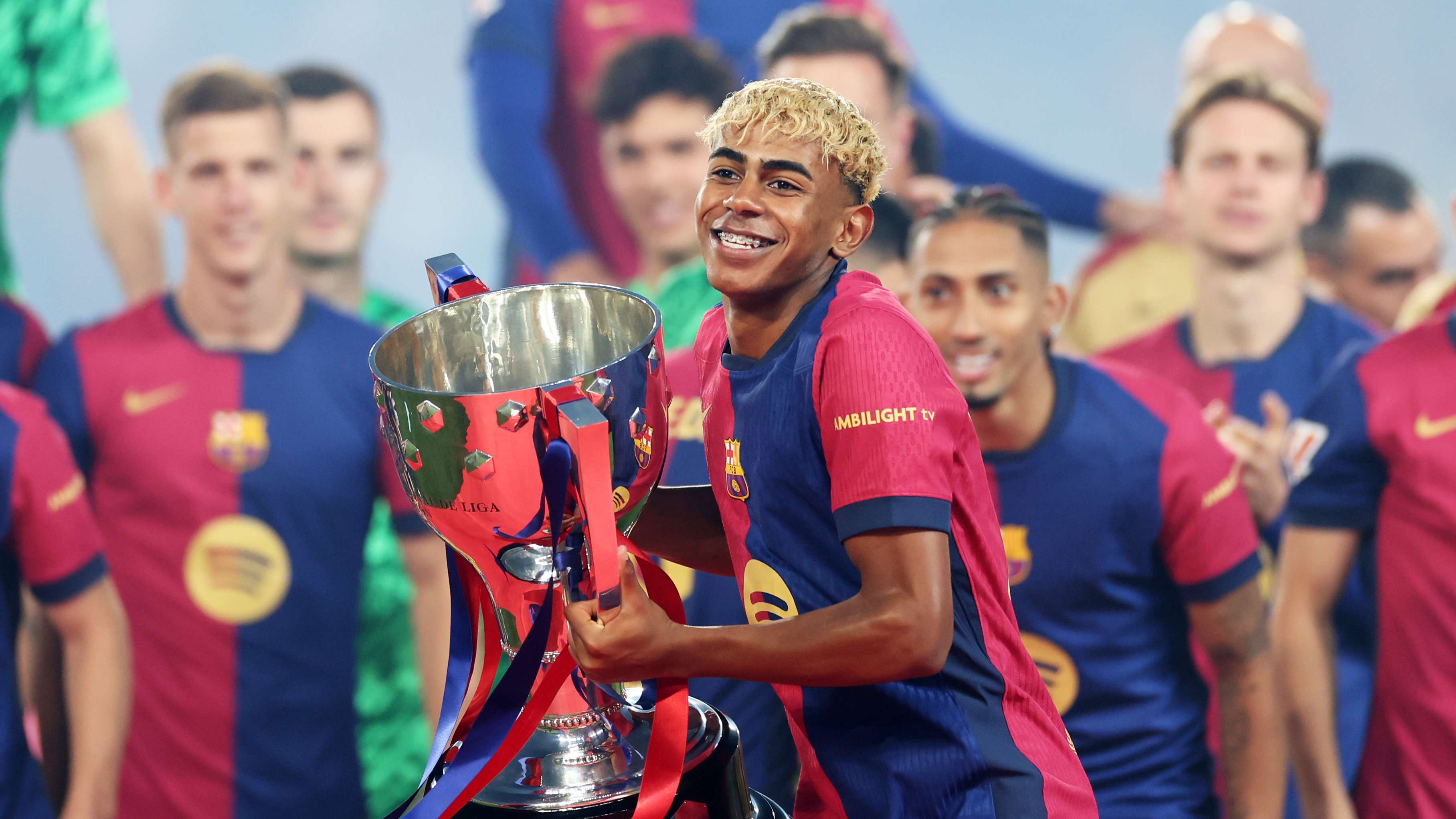 FC Barcelona v Villarreal CF - La Liga EA Sports