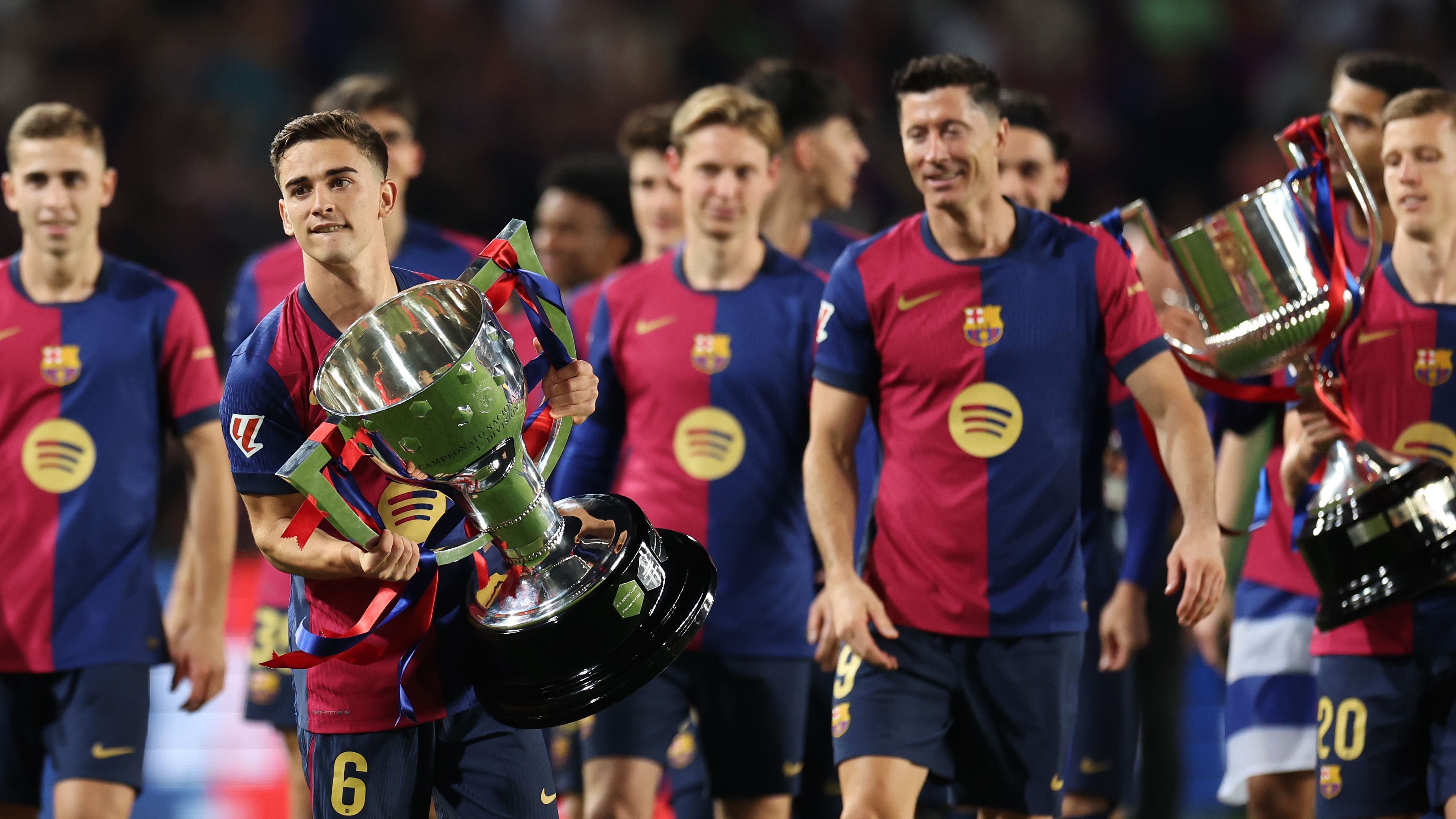 FC Barcelona v Villarreal CF - La Liga EA Sports