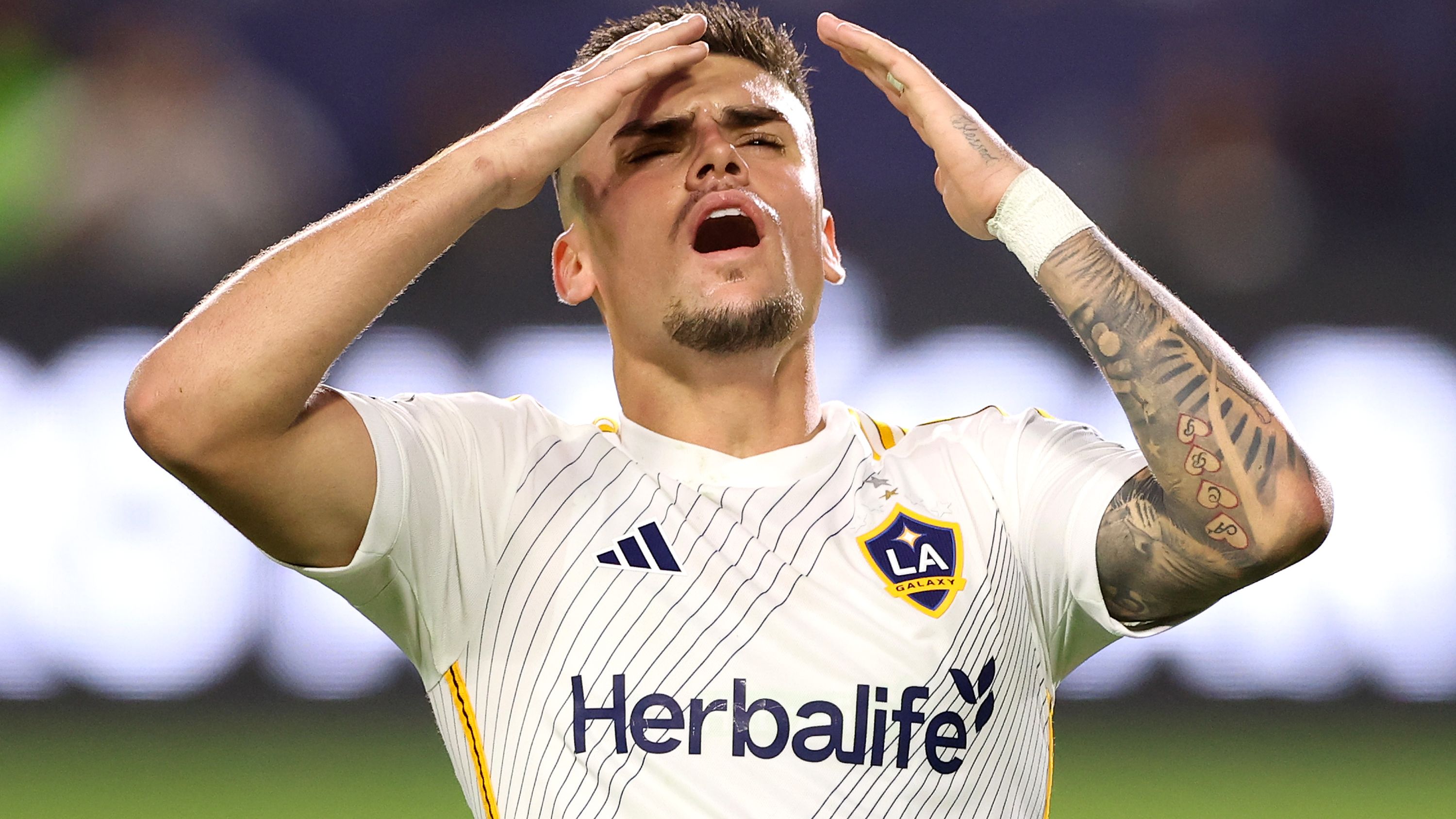 LA Galaxy v Los Angeles Football Club