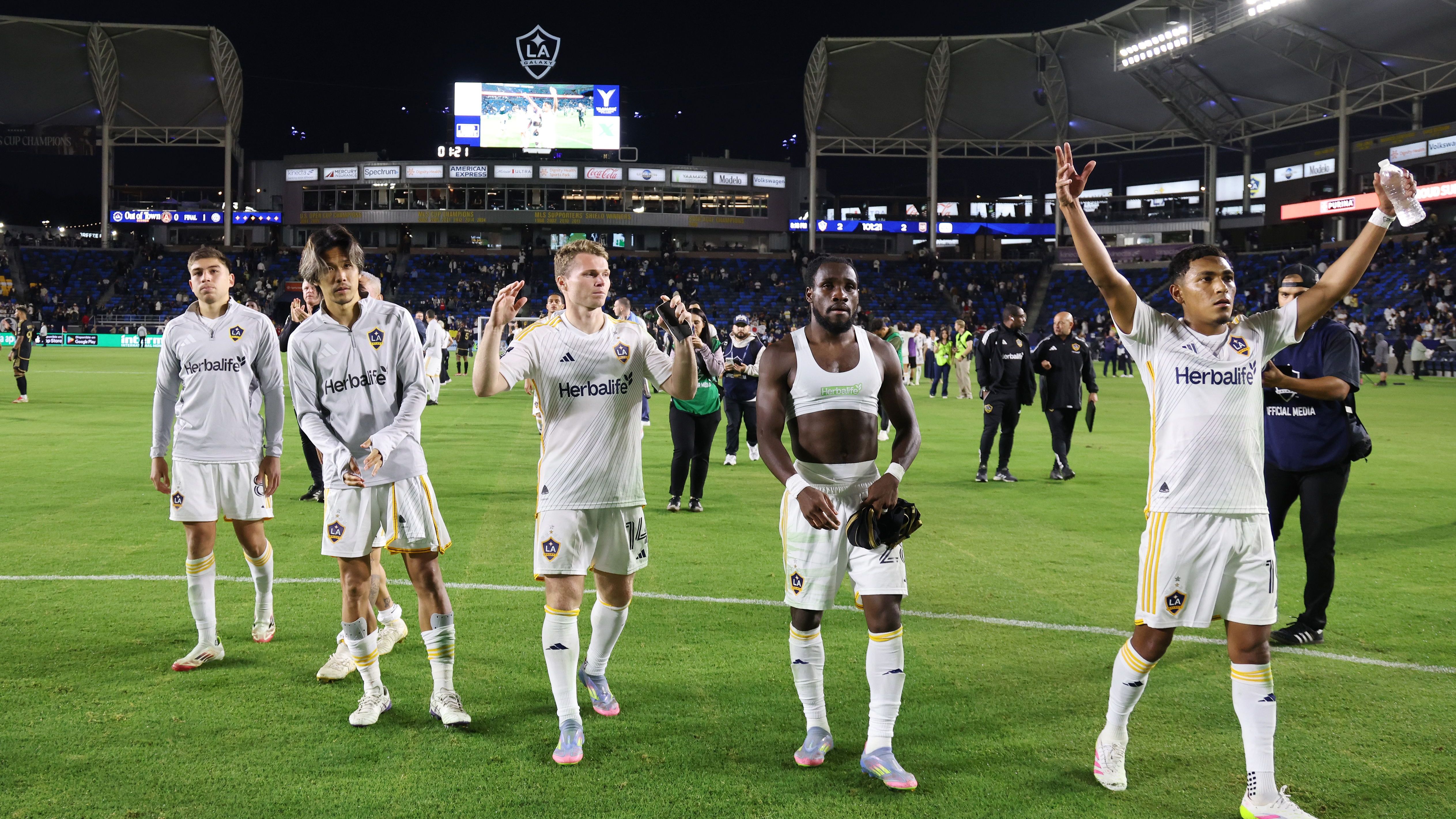 LA Galaxy v Los Angeles Football Club