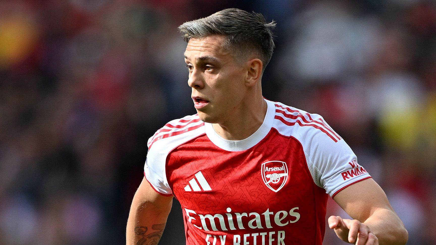 'On the move!' - Leandro Trossard drops transfer hint as Arsenal fans predict summer move away from Emirates Stadium | Goal.com UK