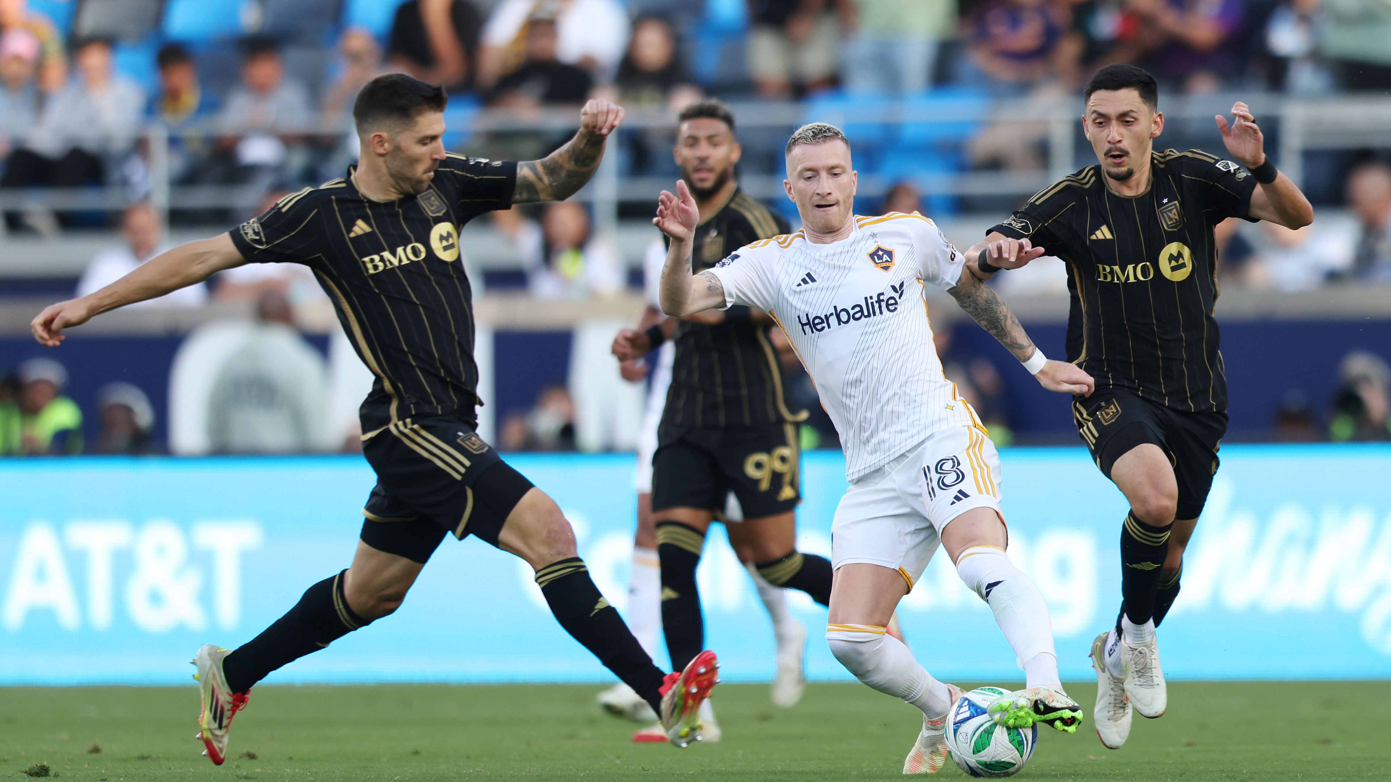 LA Galaxy v Los Angeles Football Club