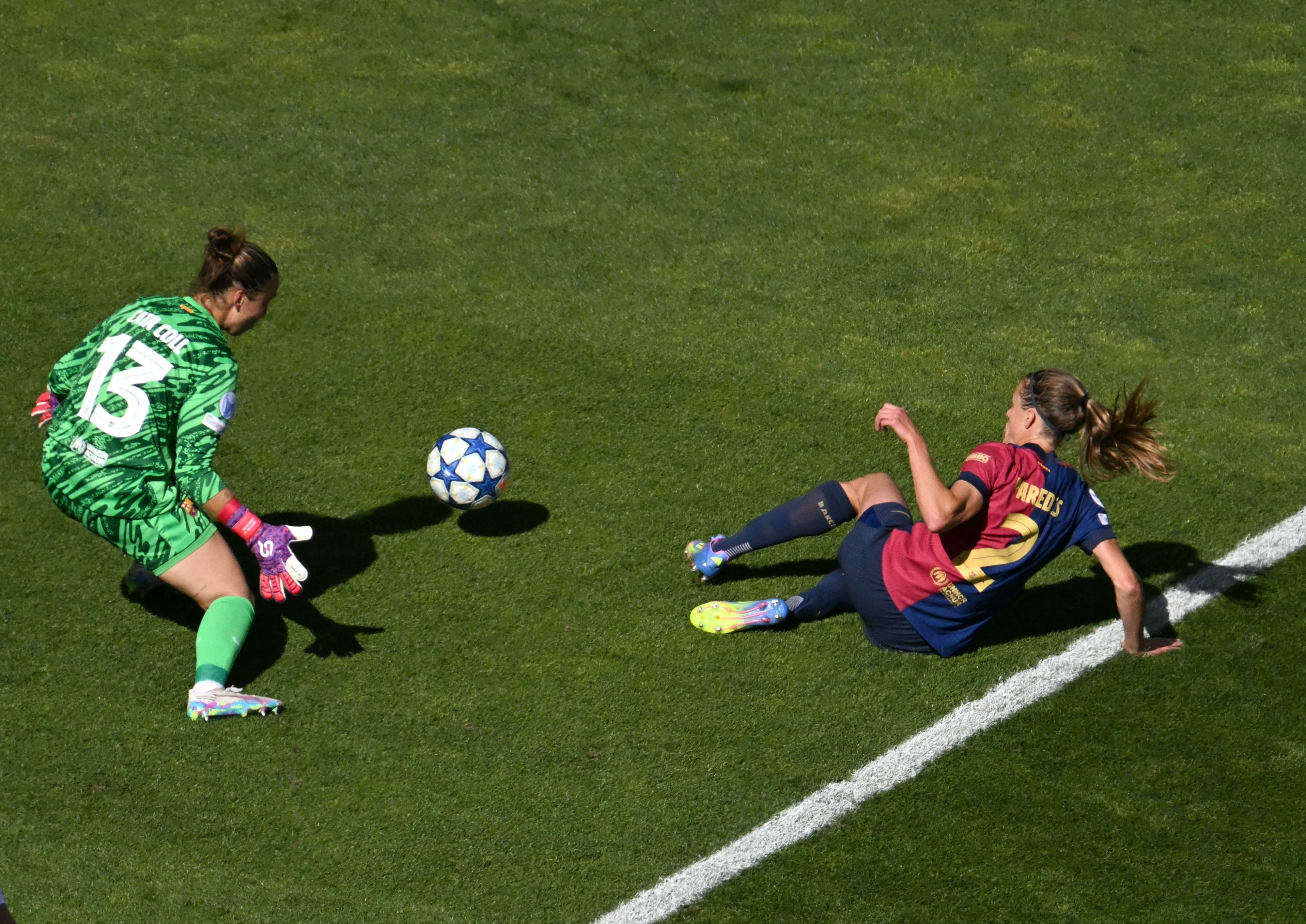 FBL-EUR-C1-WOMEN-ARSENAL-BARCELONA