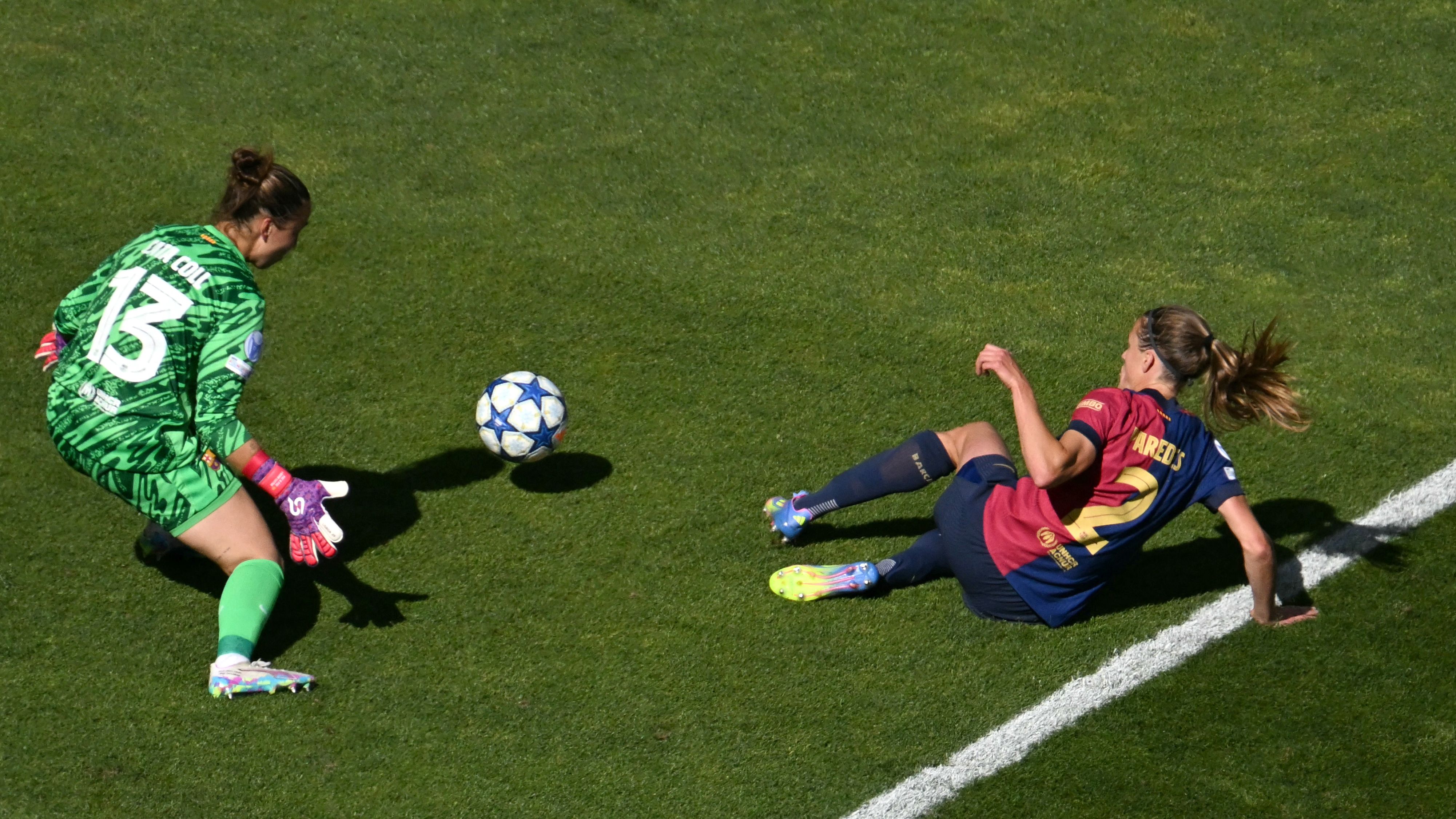 FBL-EUR-C1-WOMEN-ARSENAL-BARCELONA