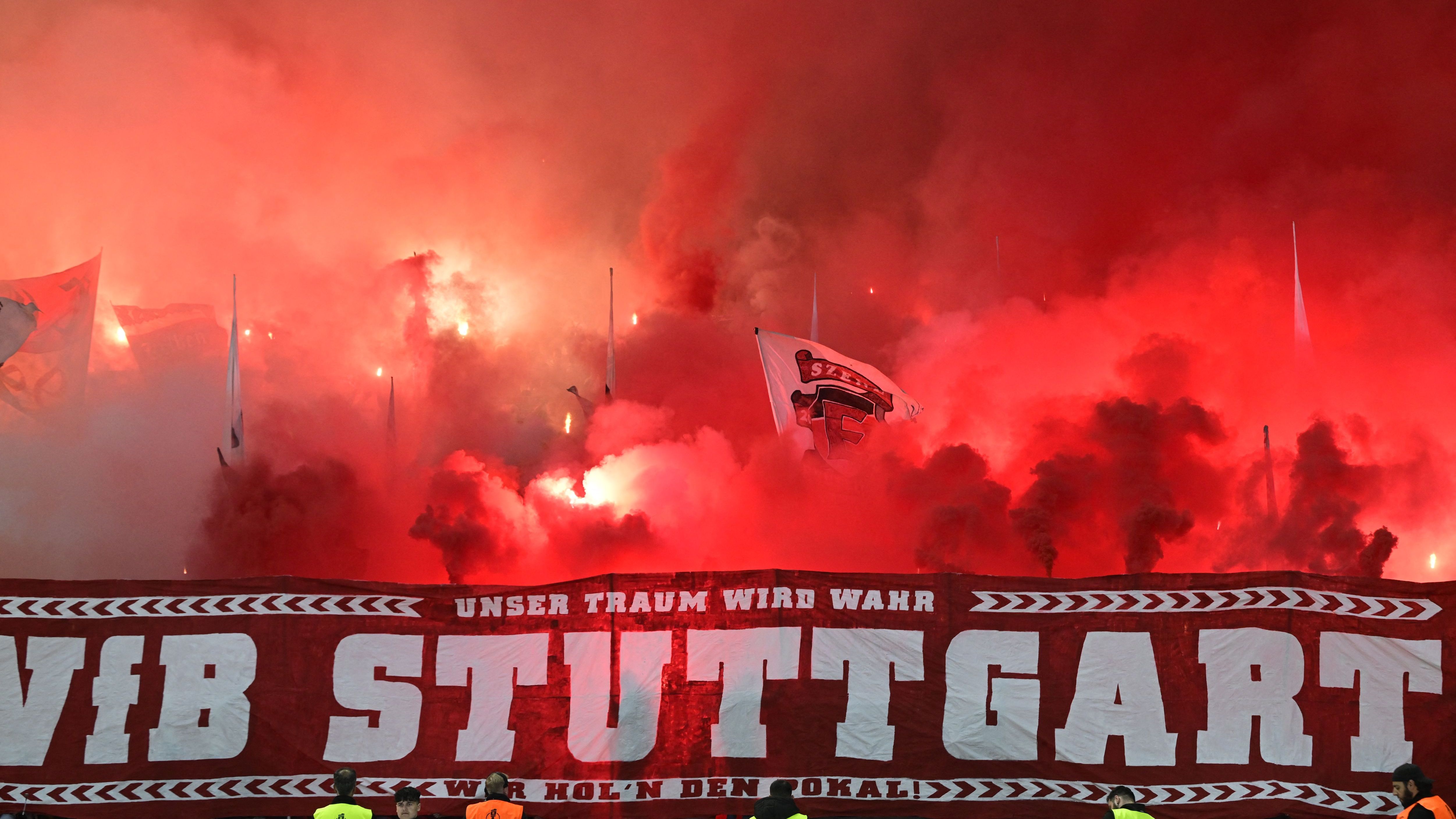 FBL-GER-CUP-BIELEFELD-STUTTGART